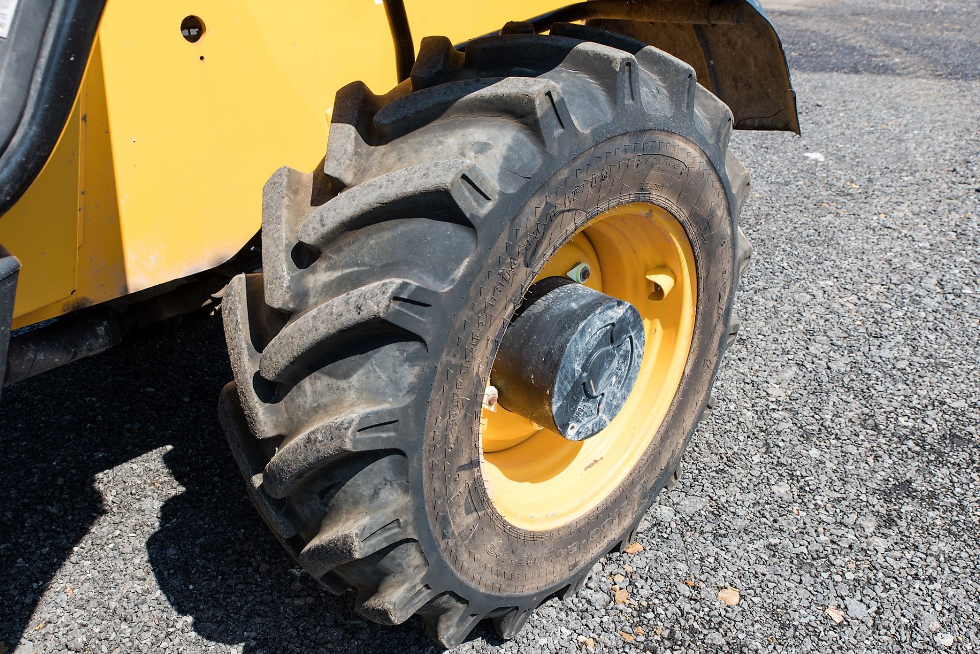 JCB 540-170 17 metre telescopic handler Registration Number: ME14 MDJ Year: 2014 S/N: 40212 Recorded - Image 14 of 21