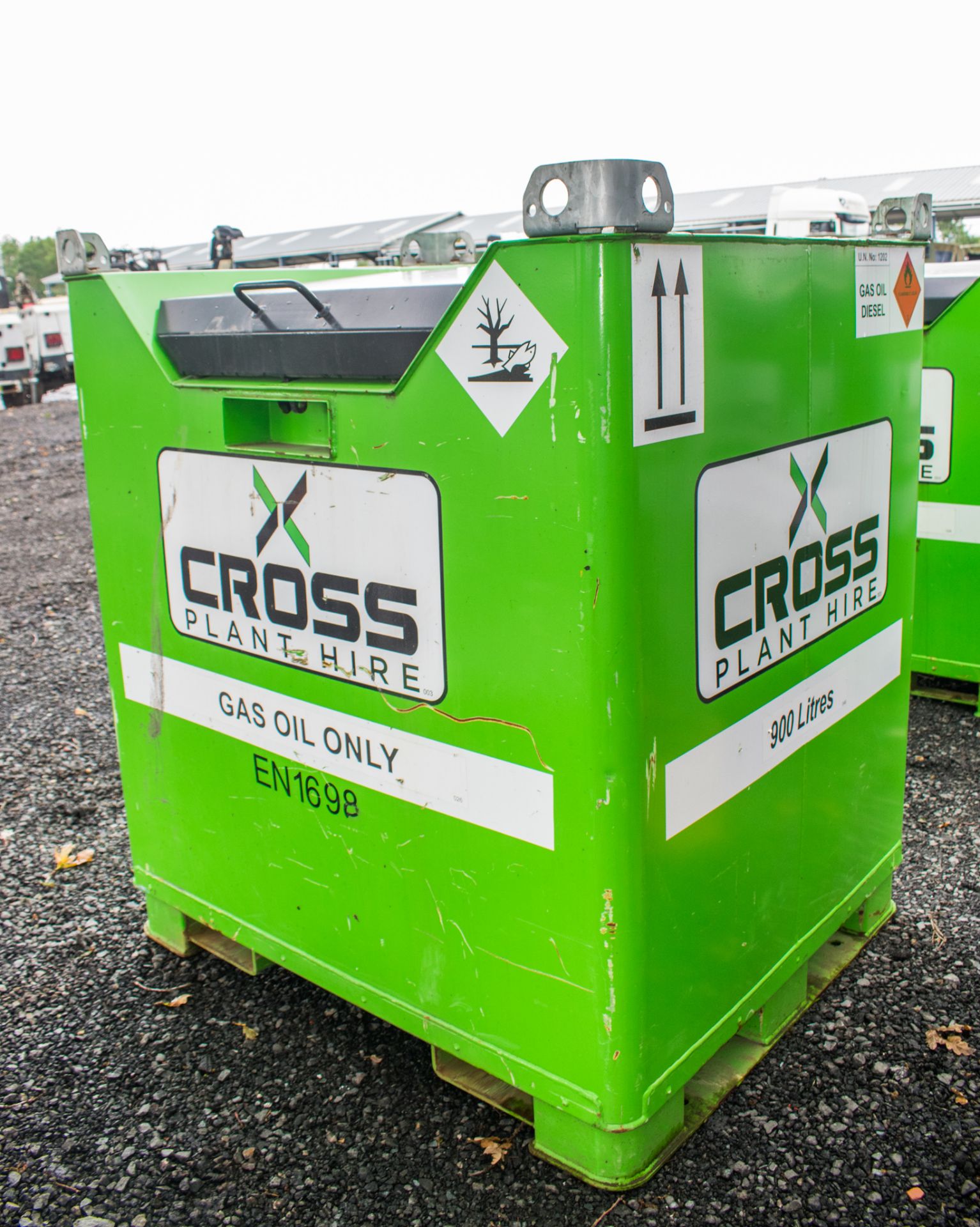 Cross Plant 900 litre fuel cube bunded fuel bowser c/w manual pump, delivery hose & nozzle EN1698