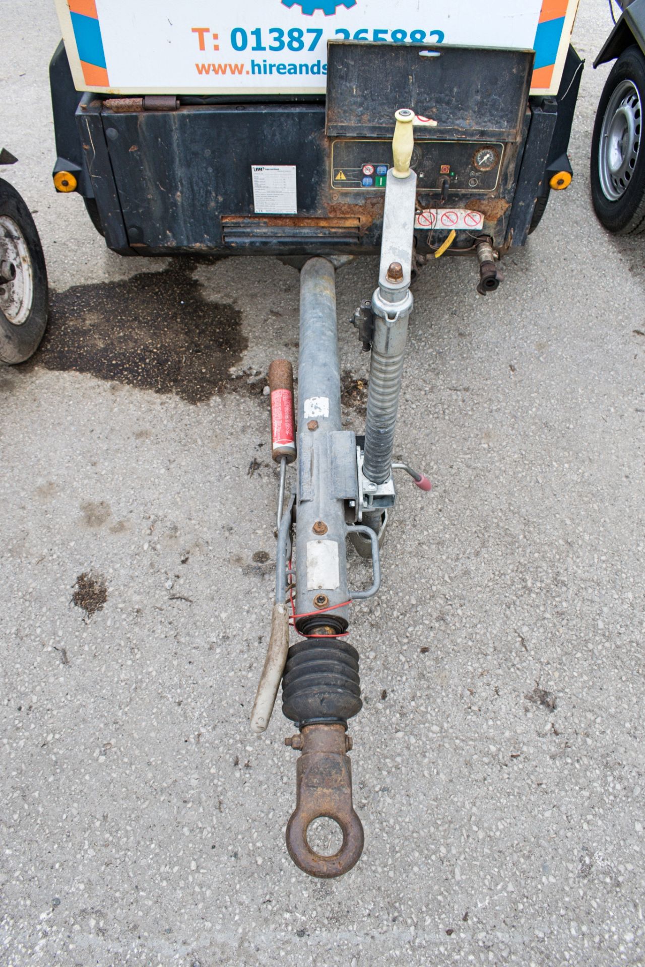 Ingersoll Rand 7/41 diesel driven fast tow air compressor Year: 2006 S/N: 422870 Recorded Hours: - Image 4 of 5