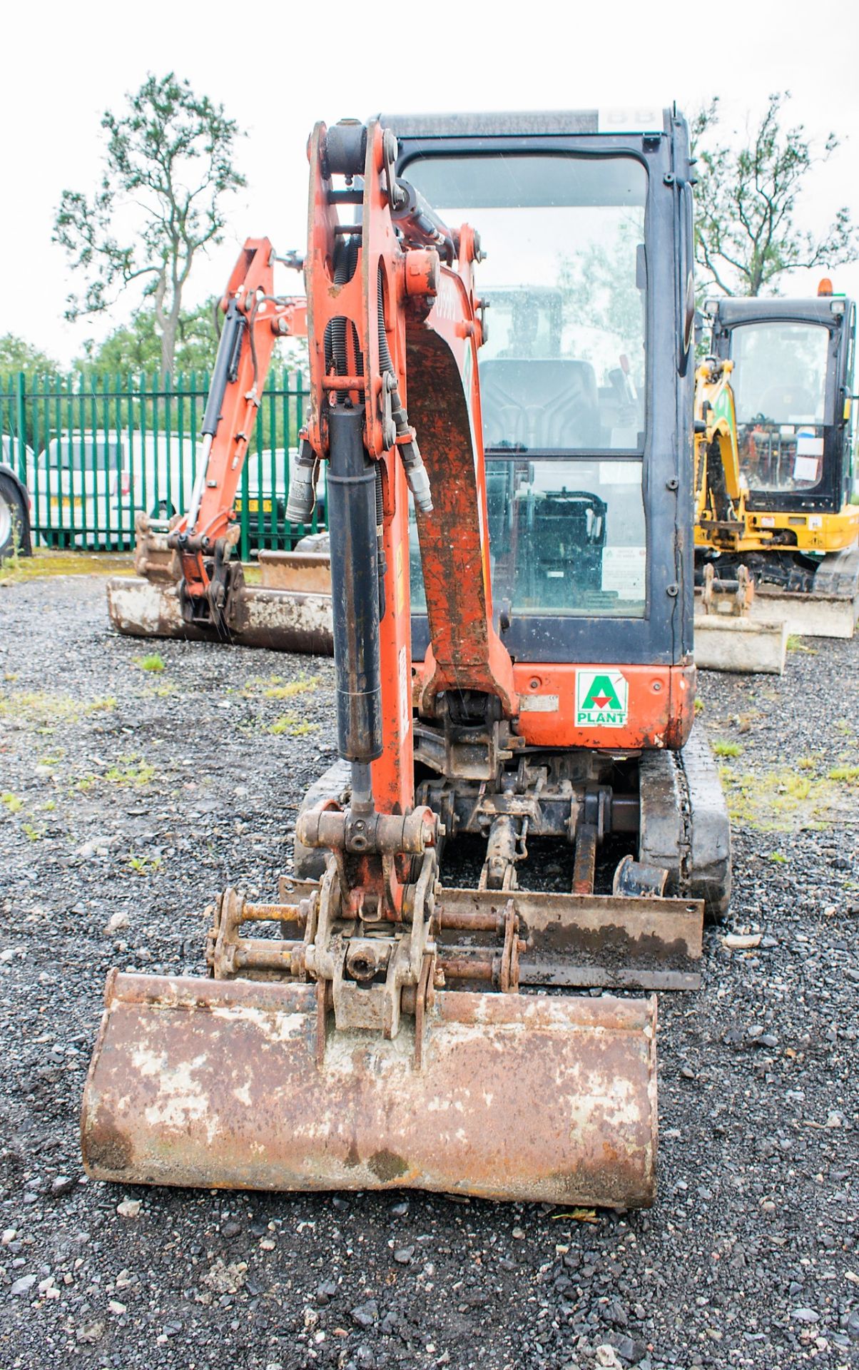 Kubota KX016-4 1.6 tonne rubber tracked mini excavator Year: 2014 S/N: 57528 Recorded Hours: 2621 - Image 5 of 19