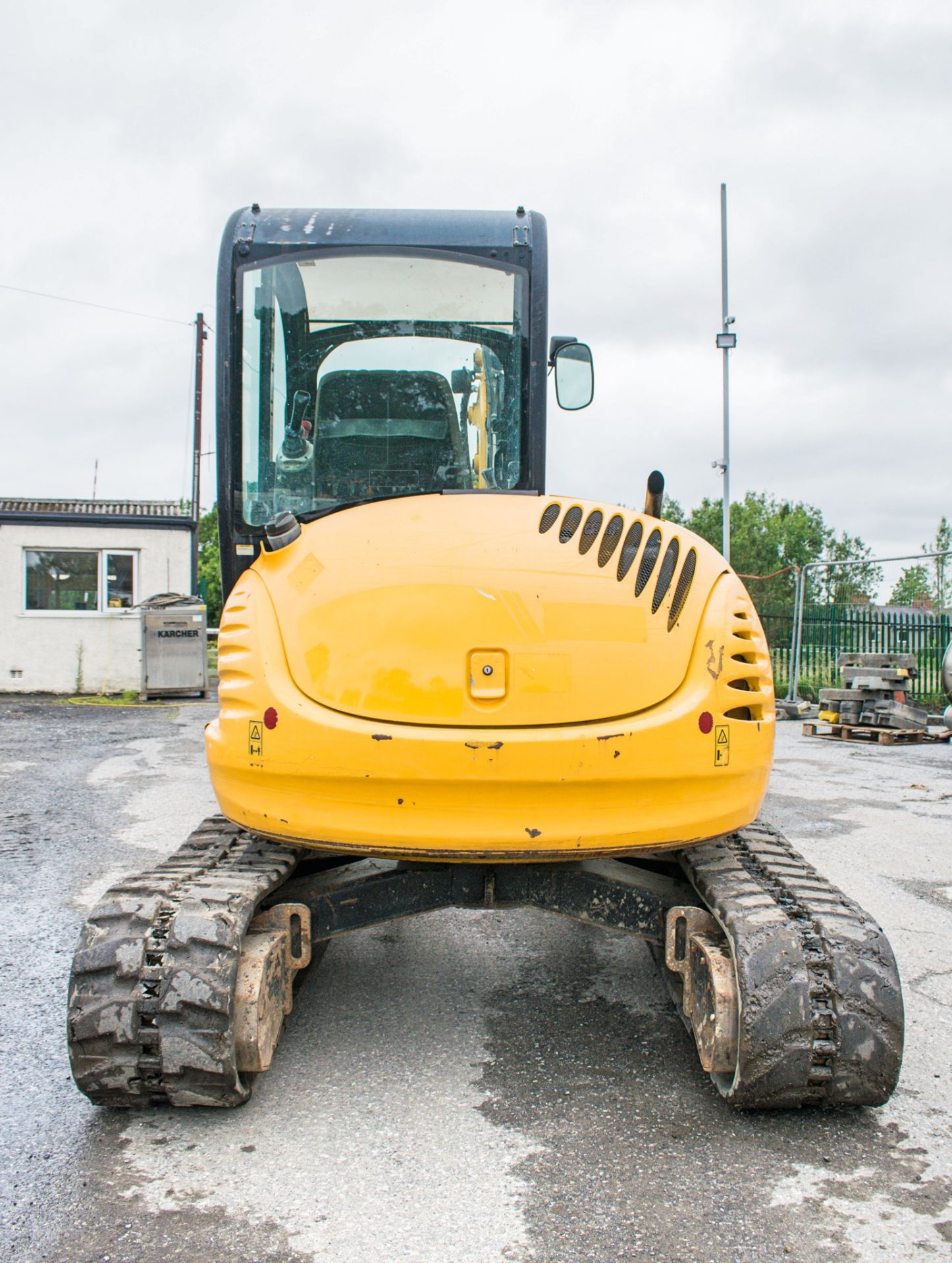 JCB 8055 RTS 5.5 tonne rubber tracked excavator Year: 2013 S/N: 2060572 Recorded Hours: 4404 - Image 6 of 23