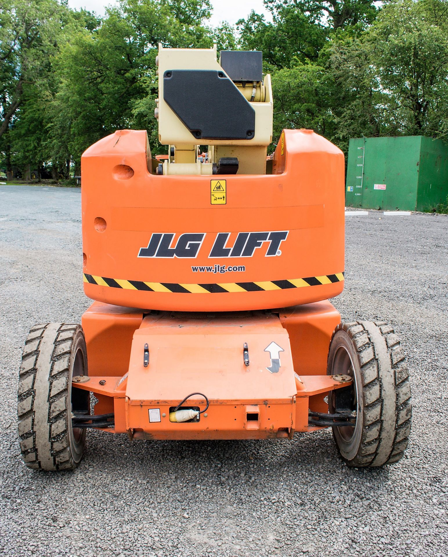 JLG E450AJ battery electric articulated boom access platform Year: 2014 S/N: 189435 Recorded - Bild 6 aus 18