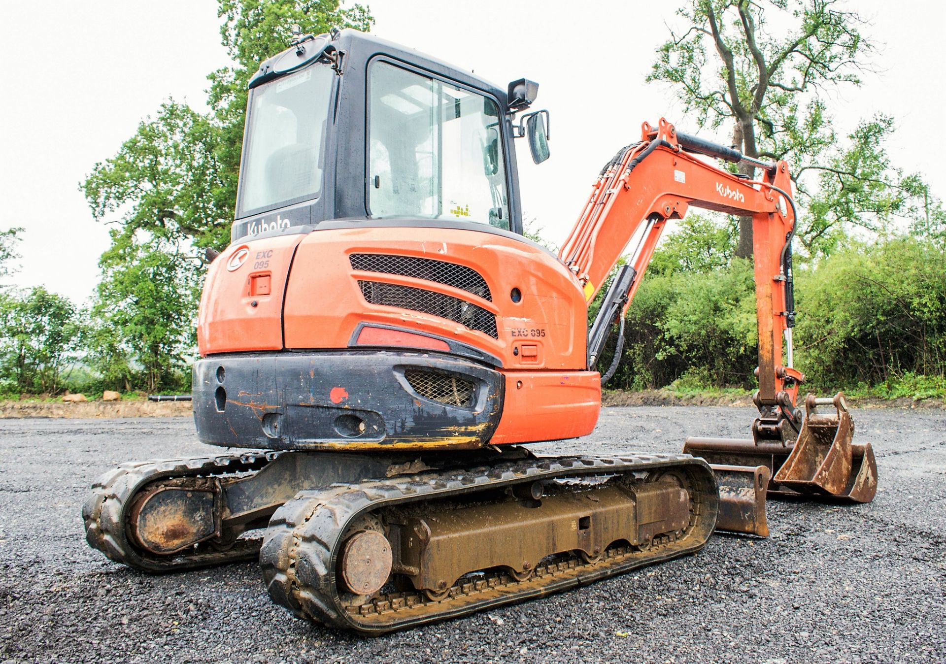 Kubota U48-4 4.8 tonne rubber tracked excavator Year: 2011 S/N: 50574 Recorded Hours: 3359 blade, - Image 4 of 26