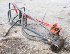 Hydraulic screed roller drive unit & handle A675786