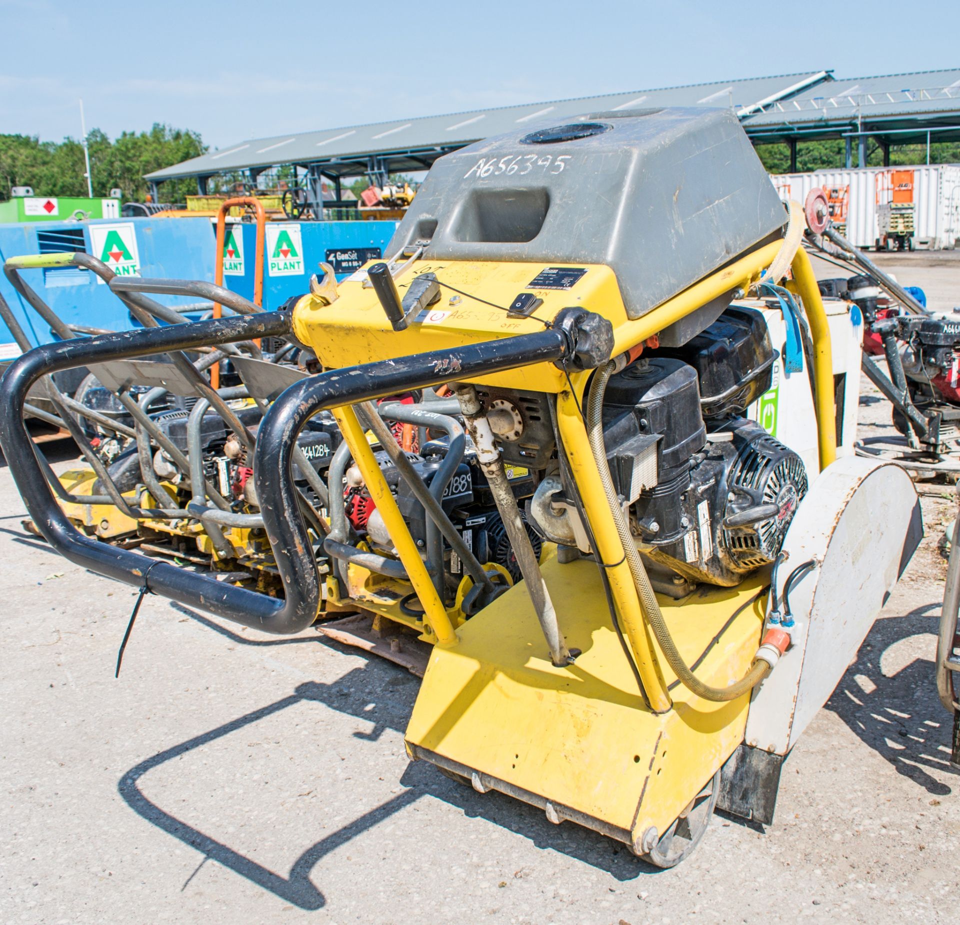 Wacker Neuson BFS1345 petrol driven road saw A656395 - Image 2 of 2