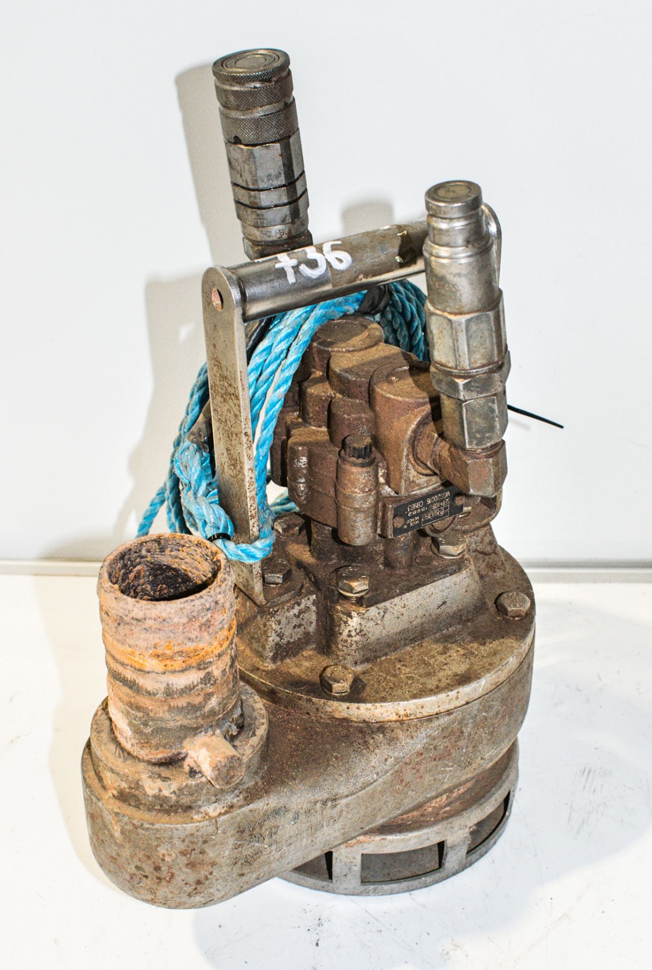 Hydraulic submersible water pump A631621