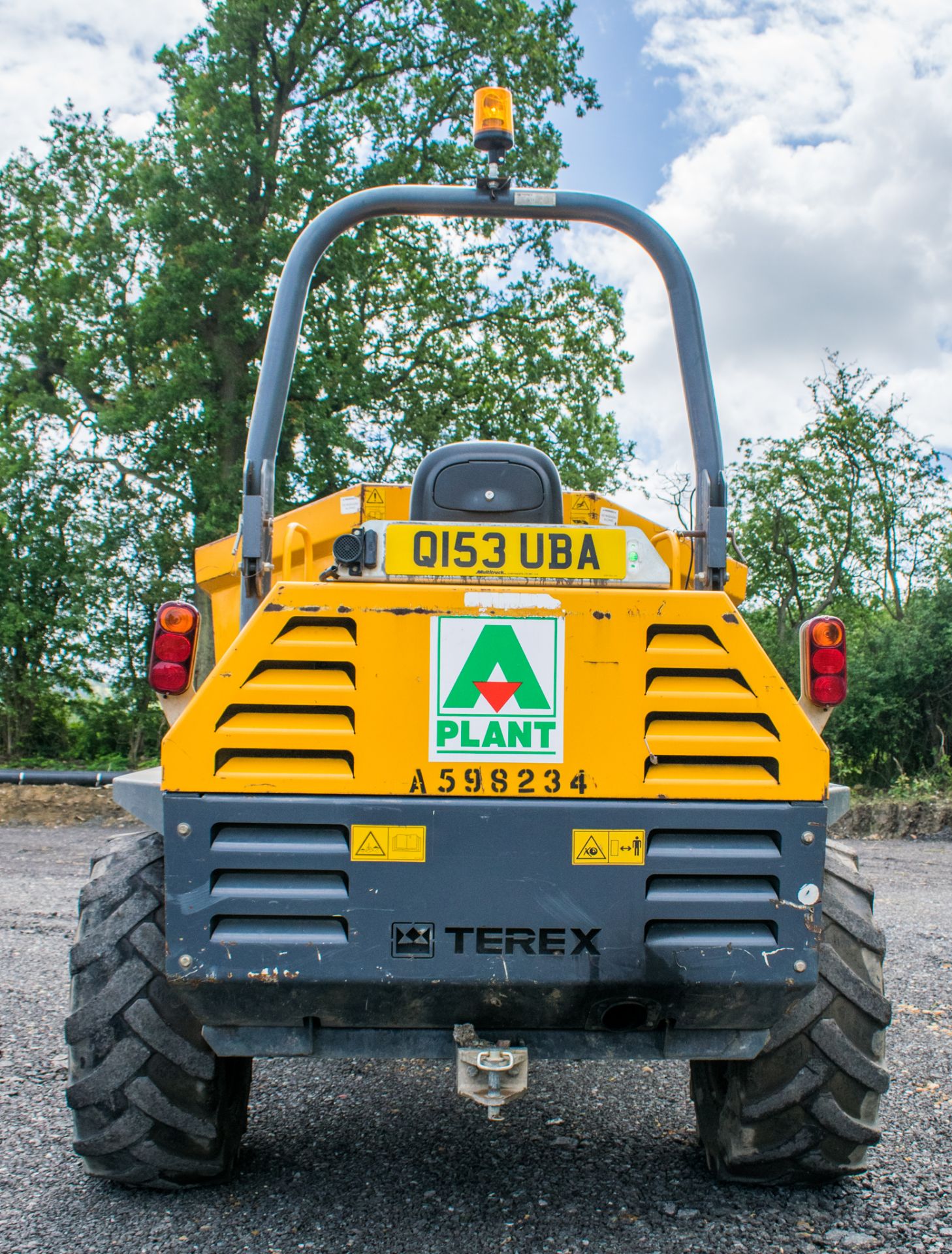 Terex 6 tonne swivel skip dumper Year: 2012 S/N: 13748 Recorded Hours: 2658 A598234 - Image 6 of 21