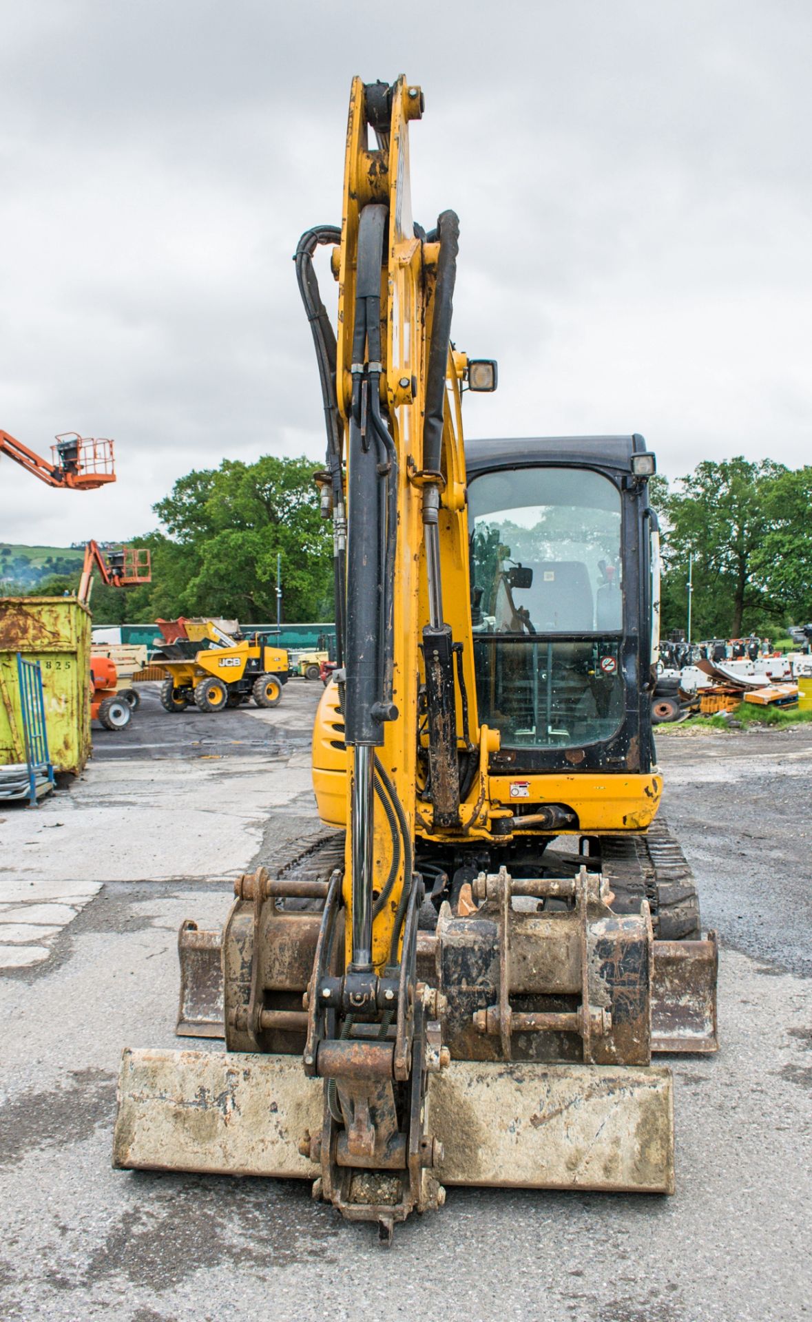 JCB 8055 RTS 5.5 tonne rubber tracked excavator Year: 2013 S/N: 2060572 Recorded Hours: 4404 - Image 5 of 23