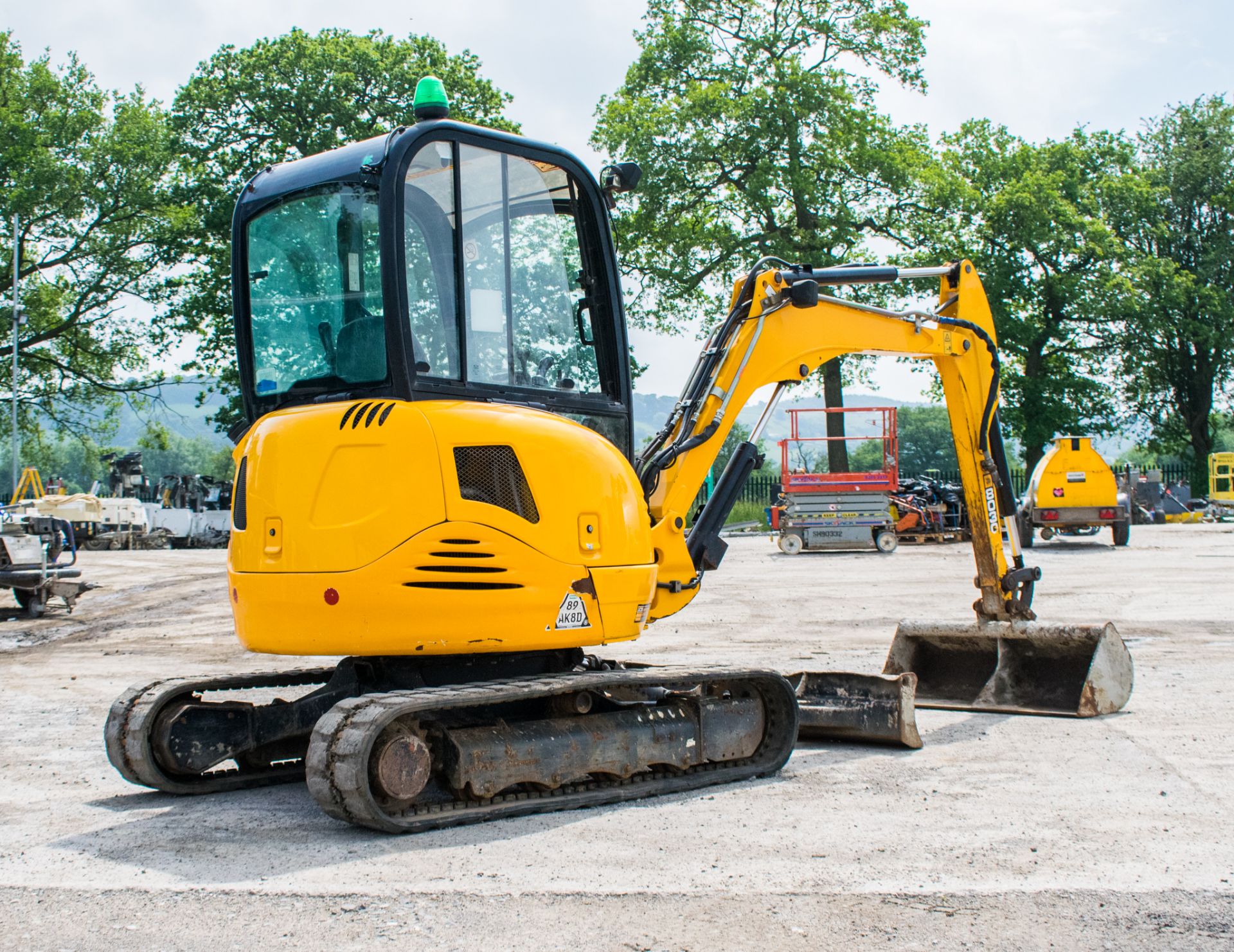 JCB 8030 ZTS 3 tonne rubber tracked excavator  Year: 2014 S/N: 32119 Recorded hours; 1350 blade, - Image 3 of 18