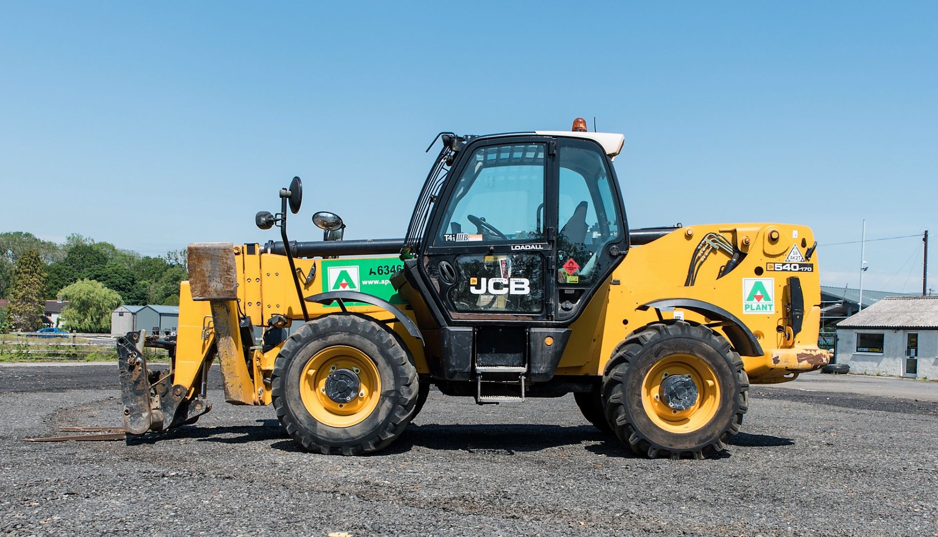 JCB 540-170 17 metre telescopic handler Registration Number: ME14 MDJ Year: 2014 S/N: 40212 Recorded - Image 7 of 21