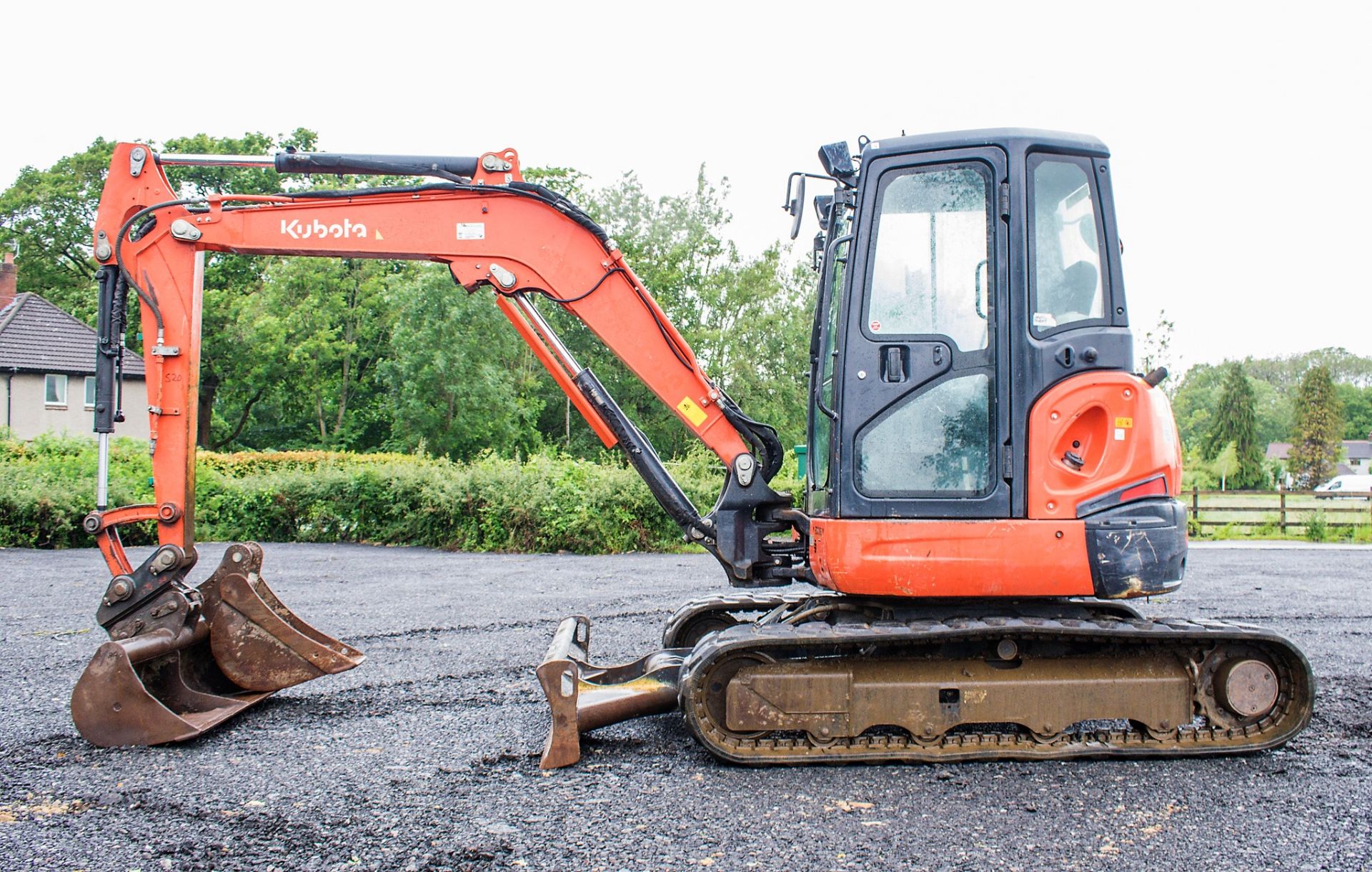 Kubota U48-4 4.8 tonne rubber tracked excavator Year: 2011 S/N: 50574 Recorded Hours: 3359 blade, - Image 7 of 26