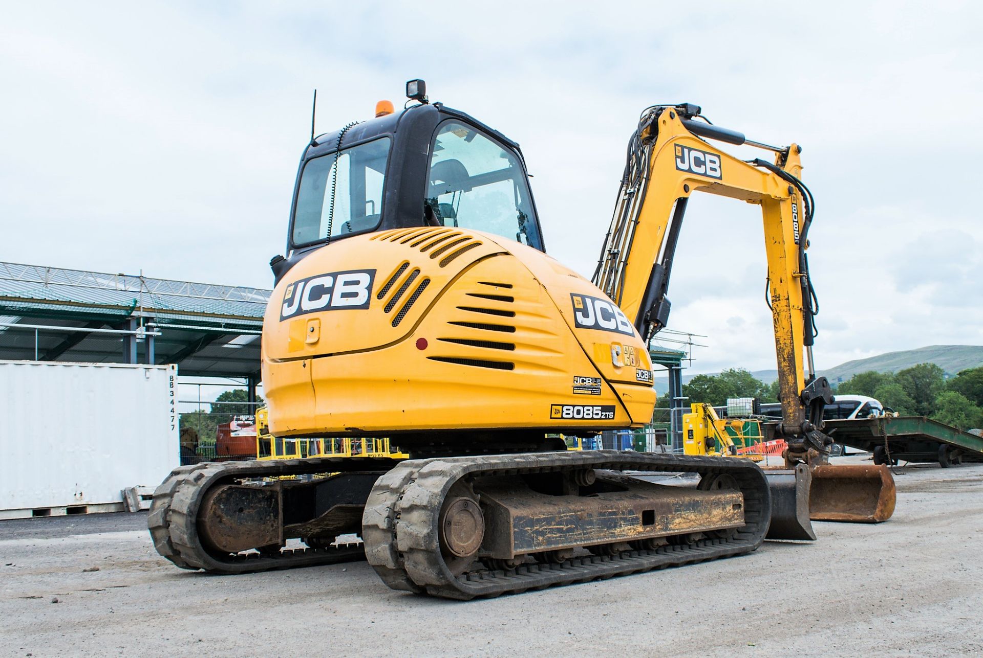 JCB 8085 Eco ZTS 8.5 tonne rubber tracked excavator Year: 2013 S/N: 1073077 Recorded Hours: 93412 ( - Image 4 of 24