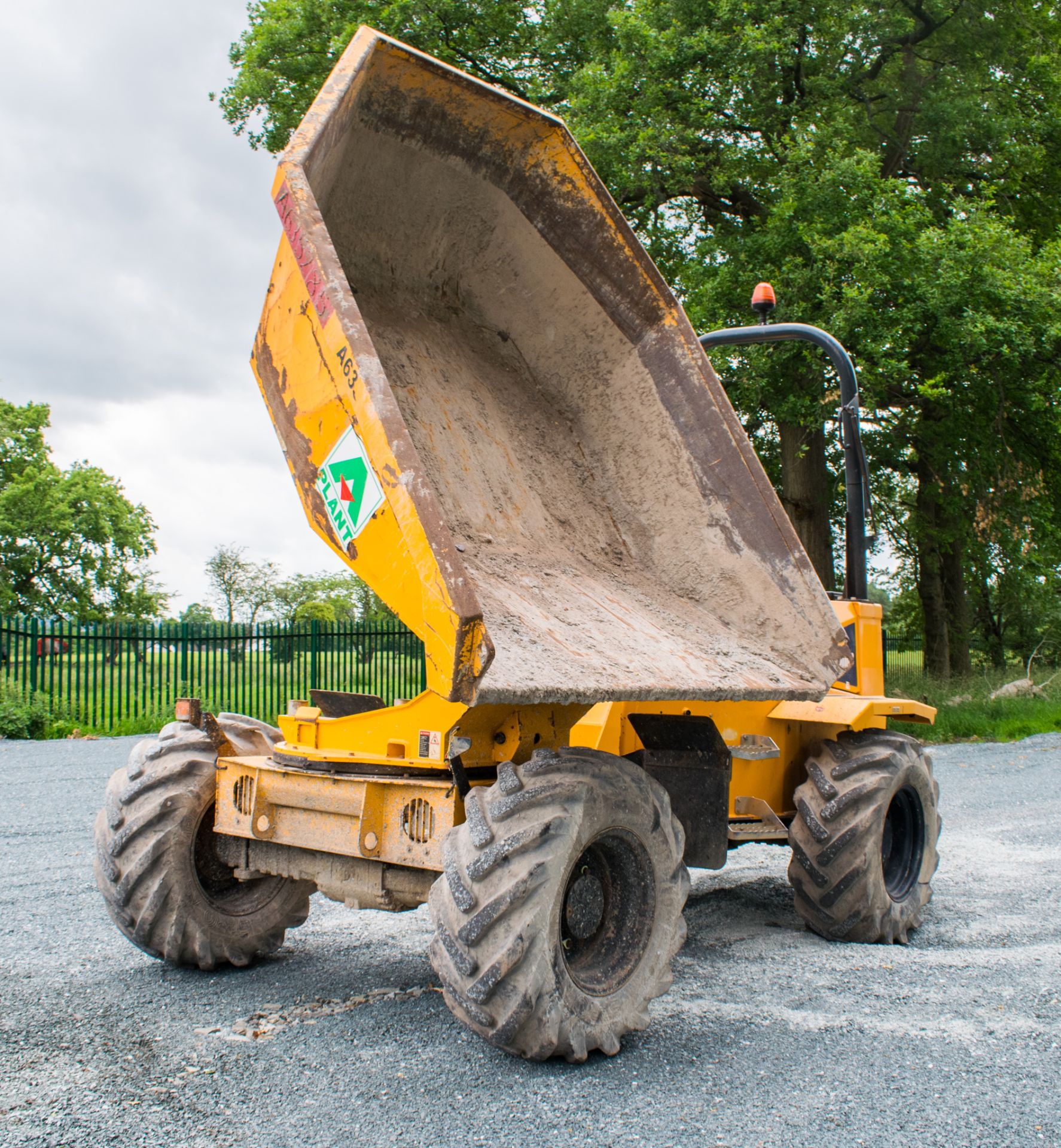 Thwaites 6 tonne swivel skip dumper Year: 2014 S/N: 7511 Recorded Hours: 1647 A635285 - Image 13 of 19