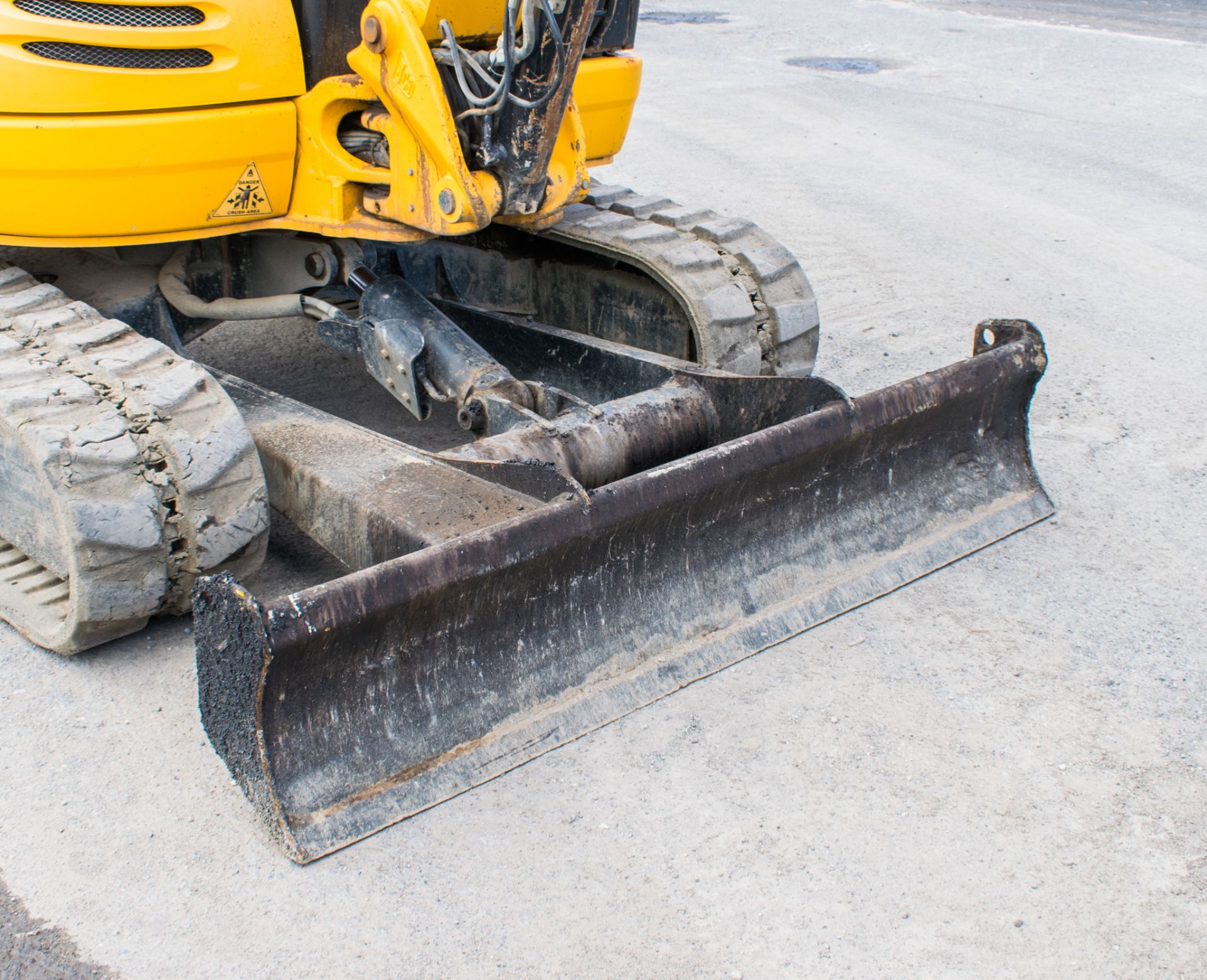 JCB 8050 RTS 5 tonne rubber tracked excavator Year: 2013  S/N: 60452 Recorded Hours: 3093 piped, - Image 11 of 18