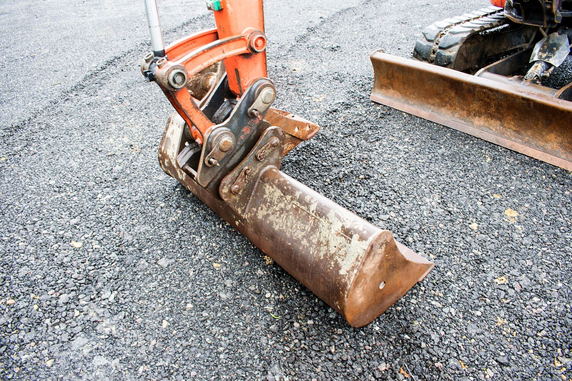 Kubota U48-4 4.8 tonne rubber tracked excavator Year: 2011 S/N: 50574 Recorded Hours: 3359 blade, - Image 12 of 26