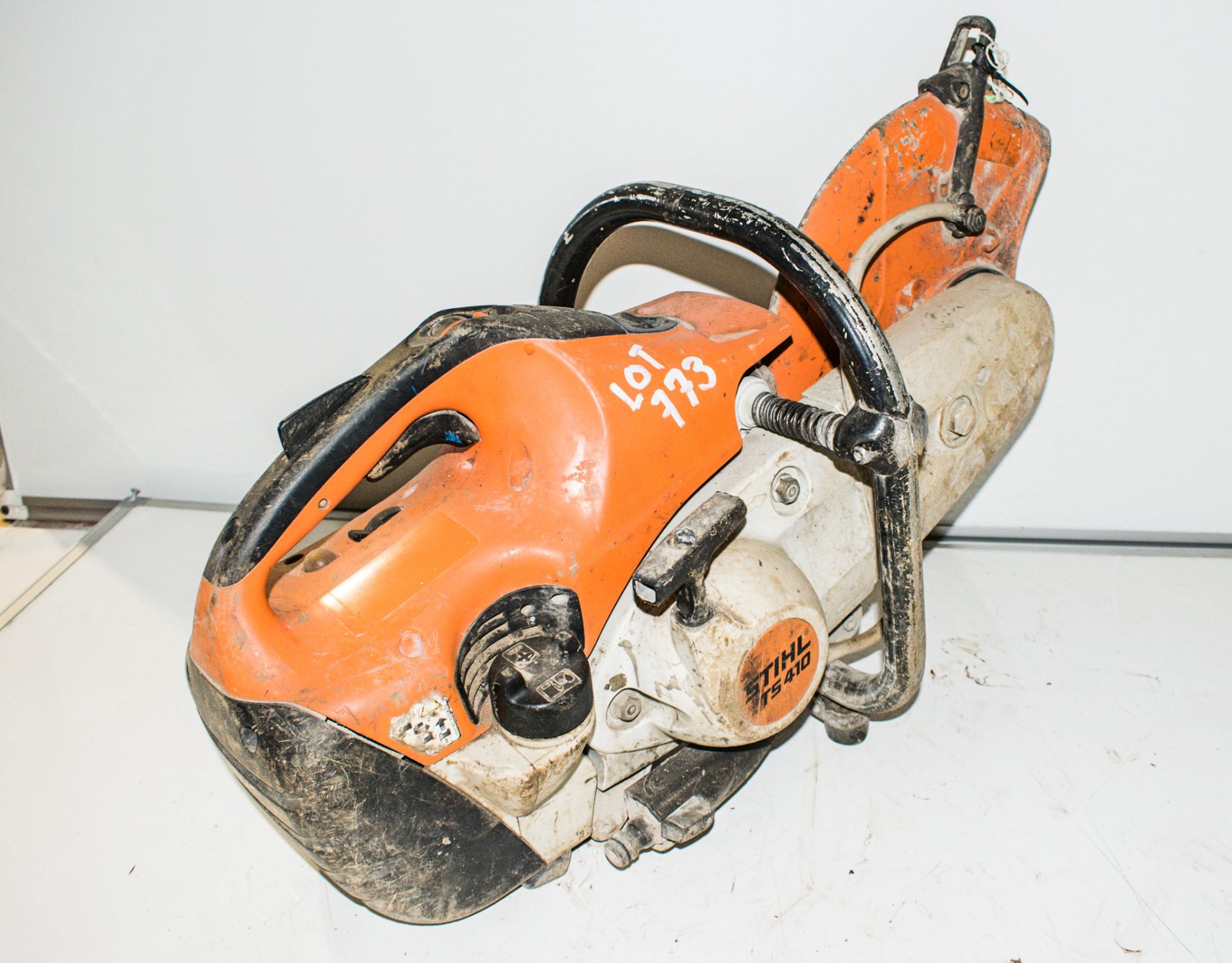 Stihl TS410 petrol driven cut off saw A692384 - Image 2 of 2