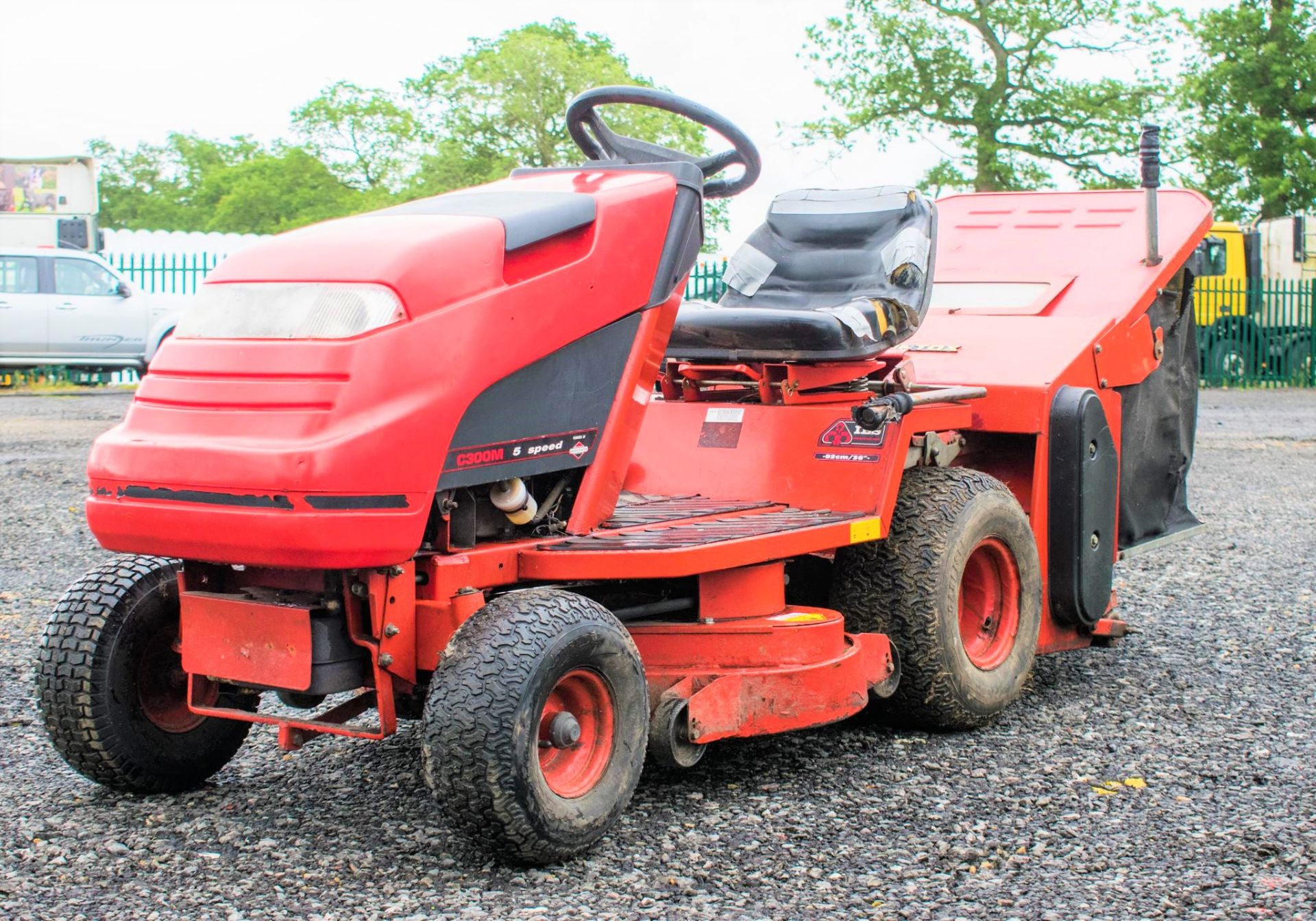 Countax C300M S speed manual sit on petrol driven mower ** 38 inch cutting width ** ** No VAT on