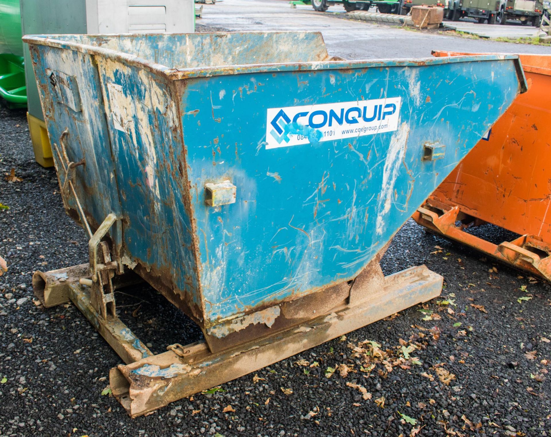Conquip fork lift tipping skip - Image 2 of 3