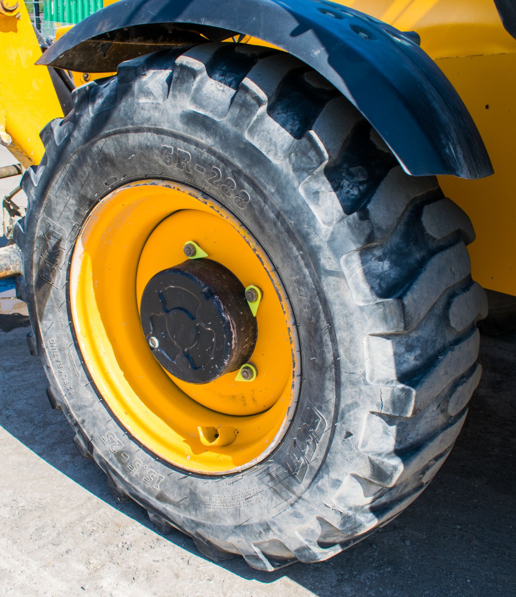 JCB 535-140 14 metre Hi Viz telescopic handler Year: 2014  S/N: 343454 Recorded hours: - Image 7 of 17