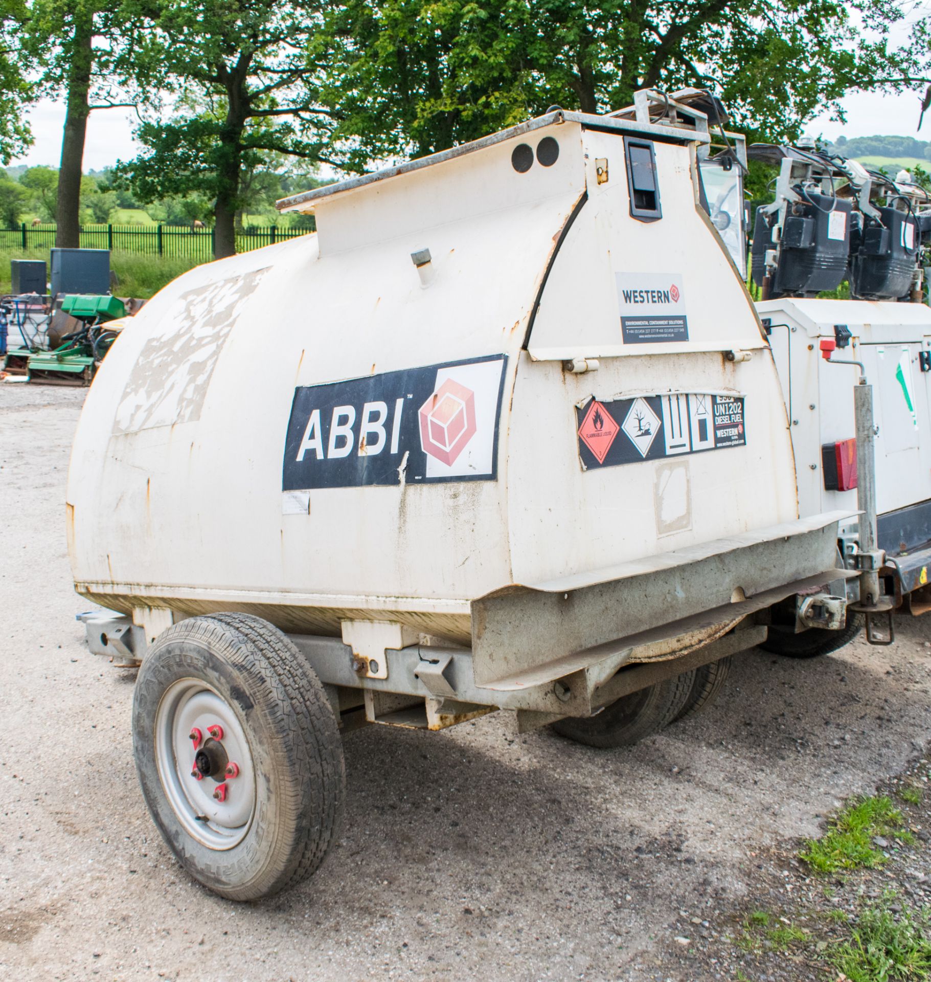 Western Abbi 950 litre site tow bunded fuel bowser ** Parts missing & dismantled ** PF1345 - Image 2 of 4