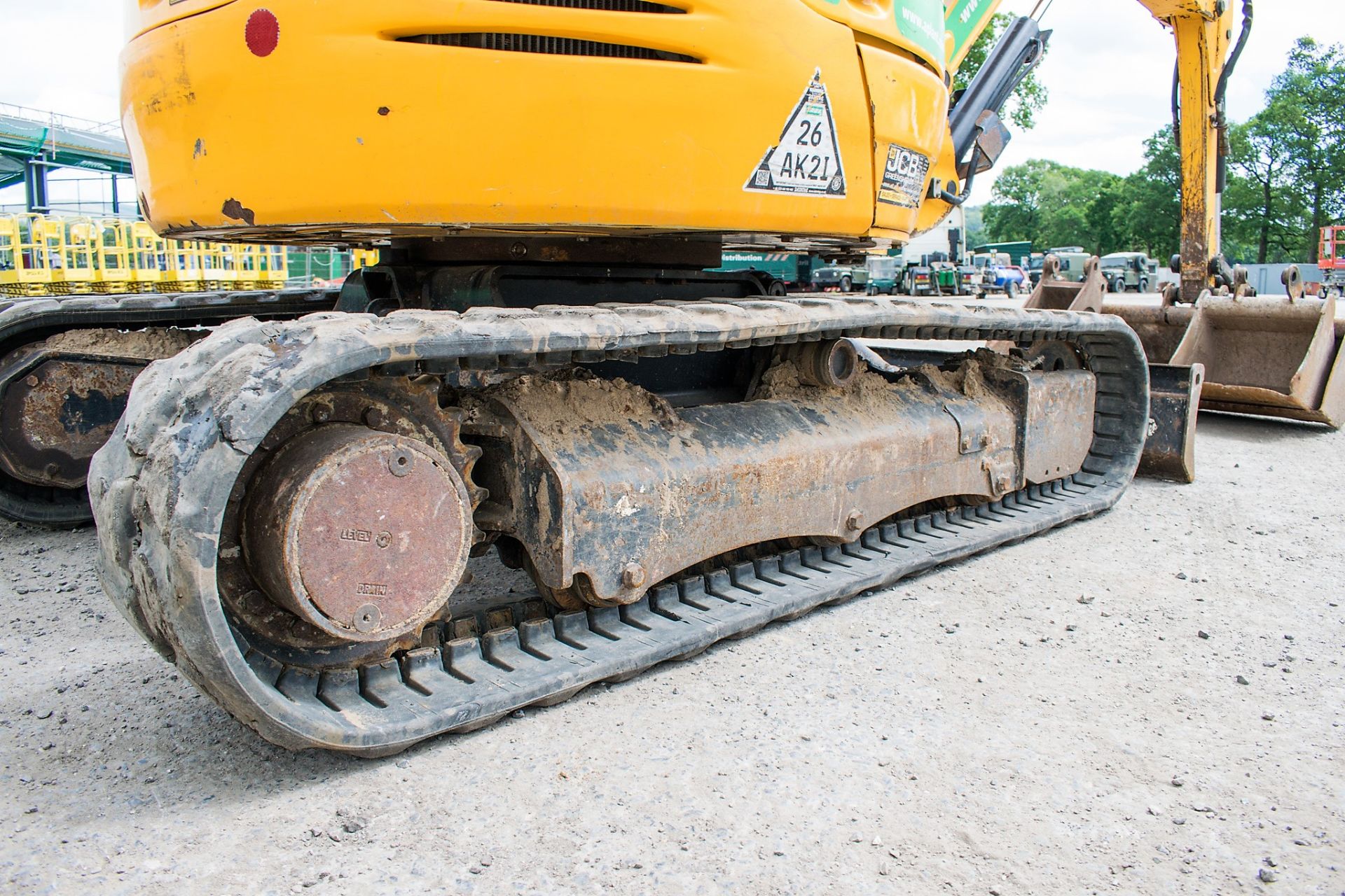 JCB 8025 ZTS 2.5 tonne rubber tracked mini excavator Year: 2014 S/N: 2226534 Recorded Hours: 2210 - Image 9 of 23