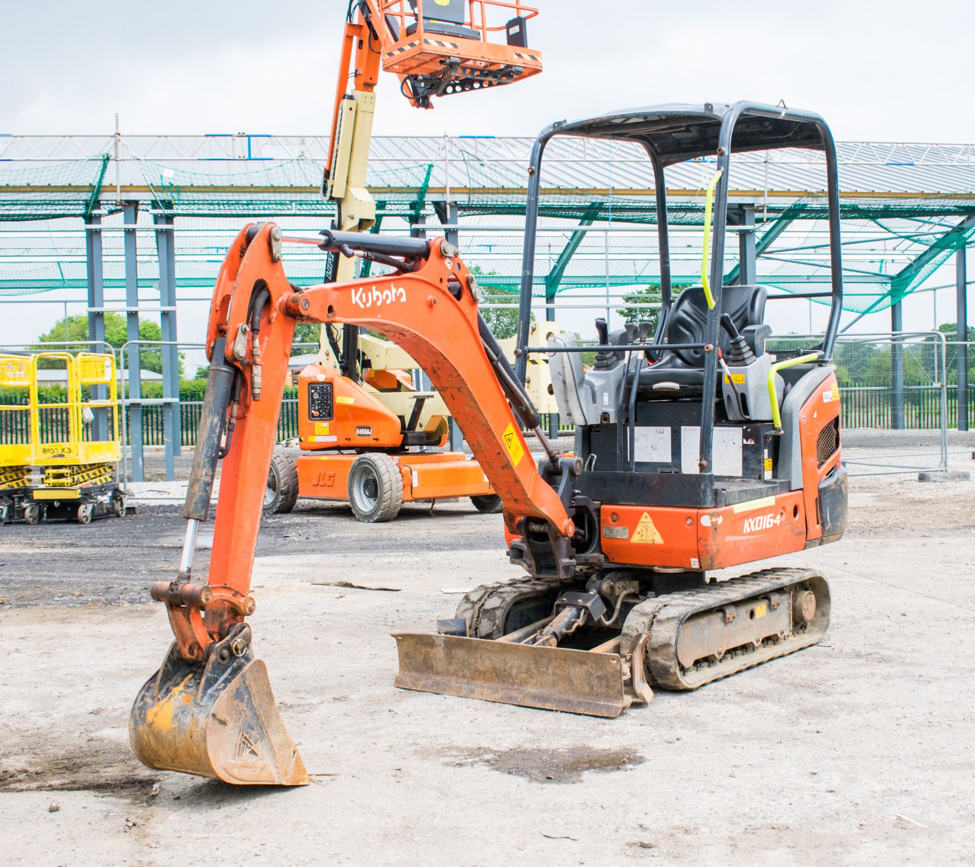 Kubota KX016-4 1.5 tonne rubber tracked mini excavator  Year: 2014 S/N: 57574 Recorded hours: 1499