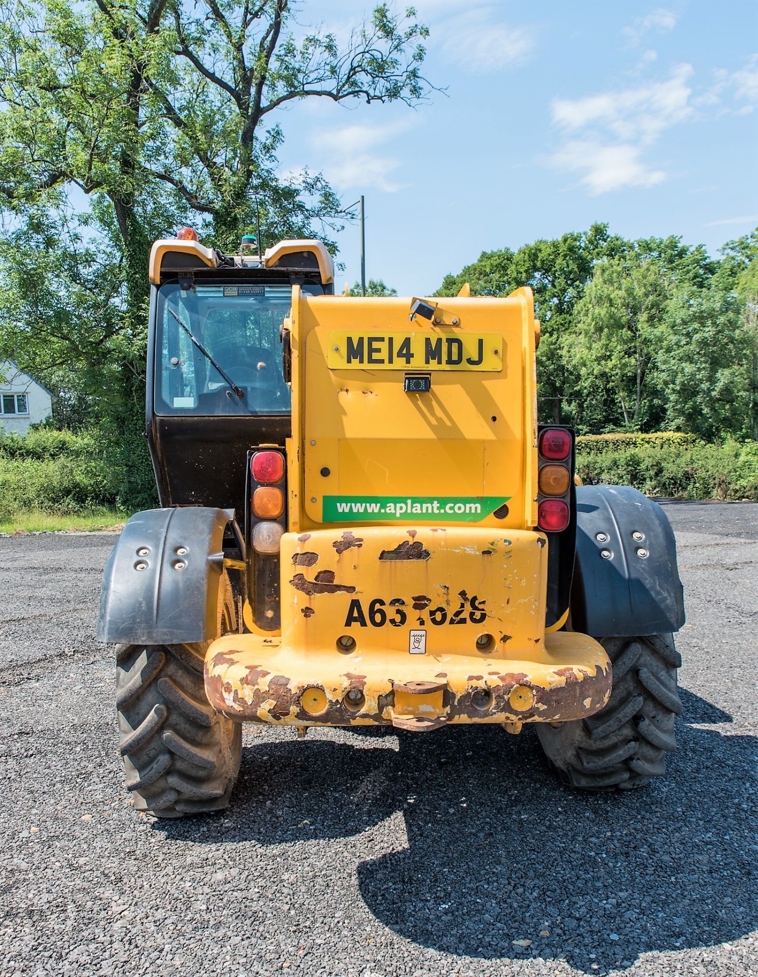 JCB 540-170 17 metre telescopic handler Registration Number: ME14 MDJ Year: 2014 S/N: 40212 Recorded - Image 6 of 21