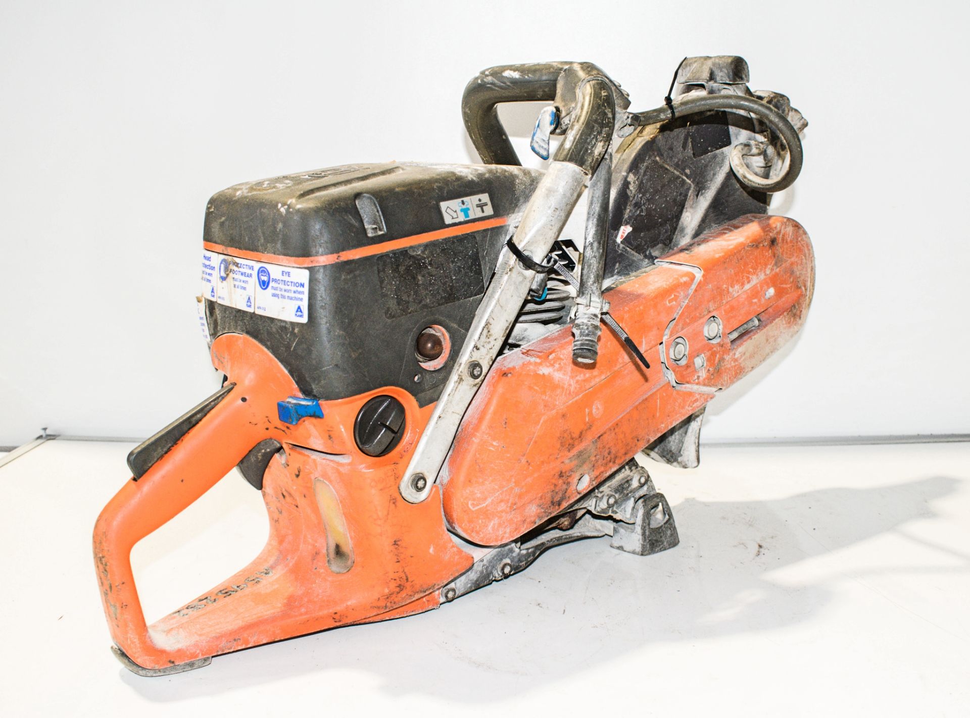 Husqvarna K760 petrol driven cut off saw A595282 - Image 2 of 2