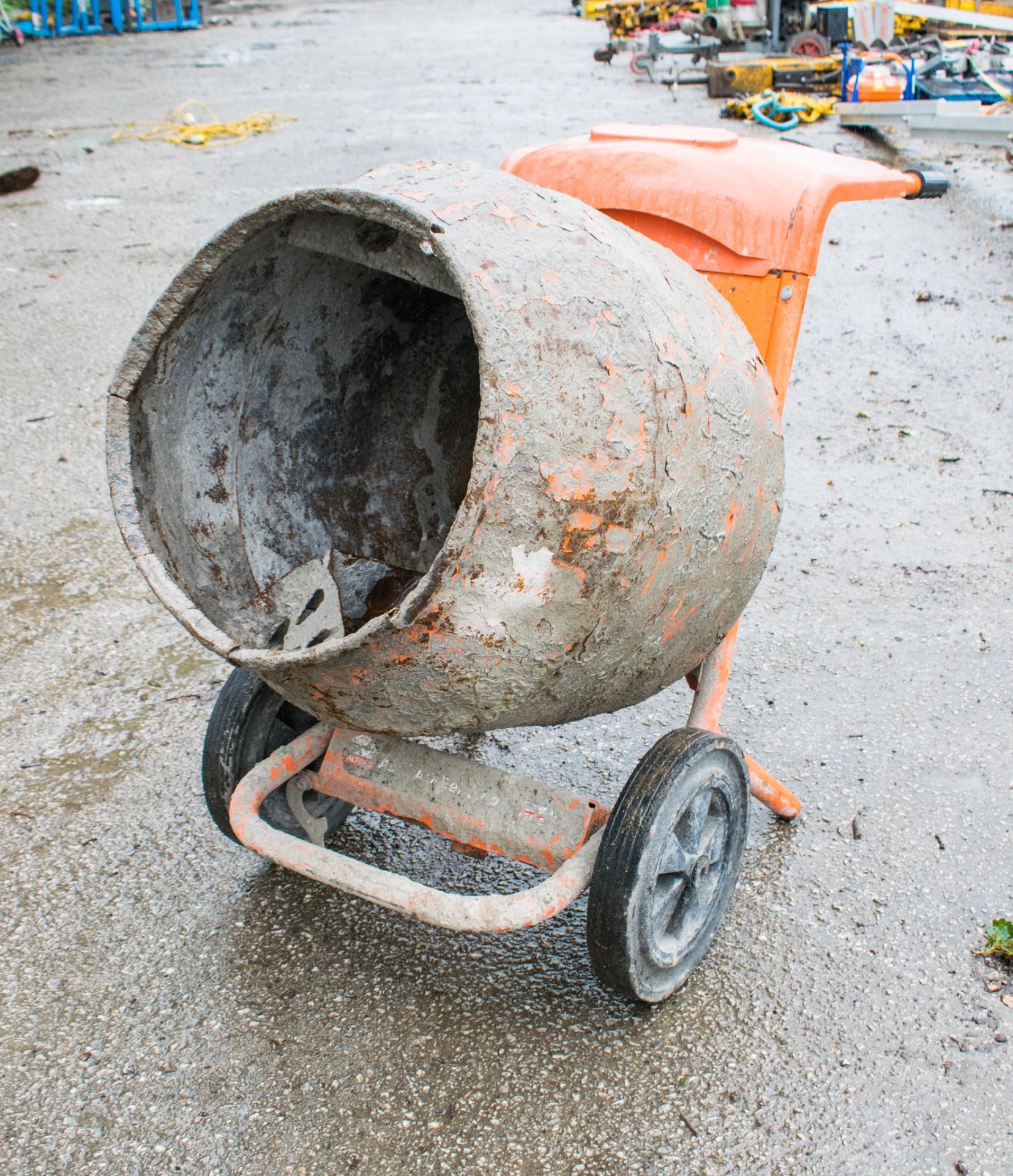 Belle Minimix 150 petrol driven cement mixer