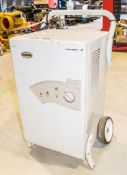 Master 240v air conditioning unit A599746