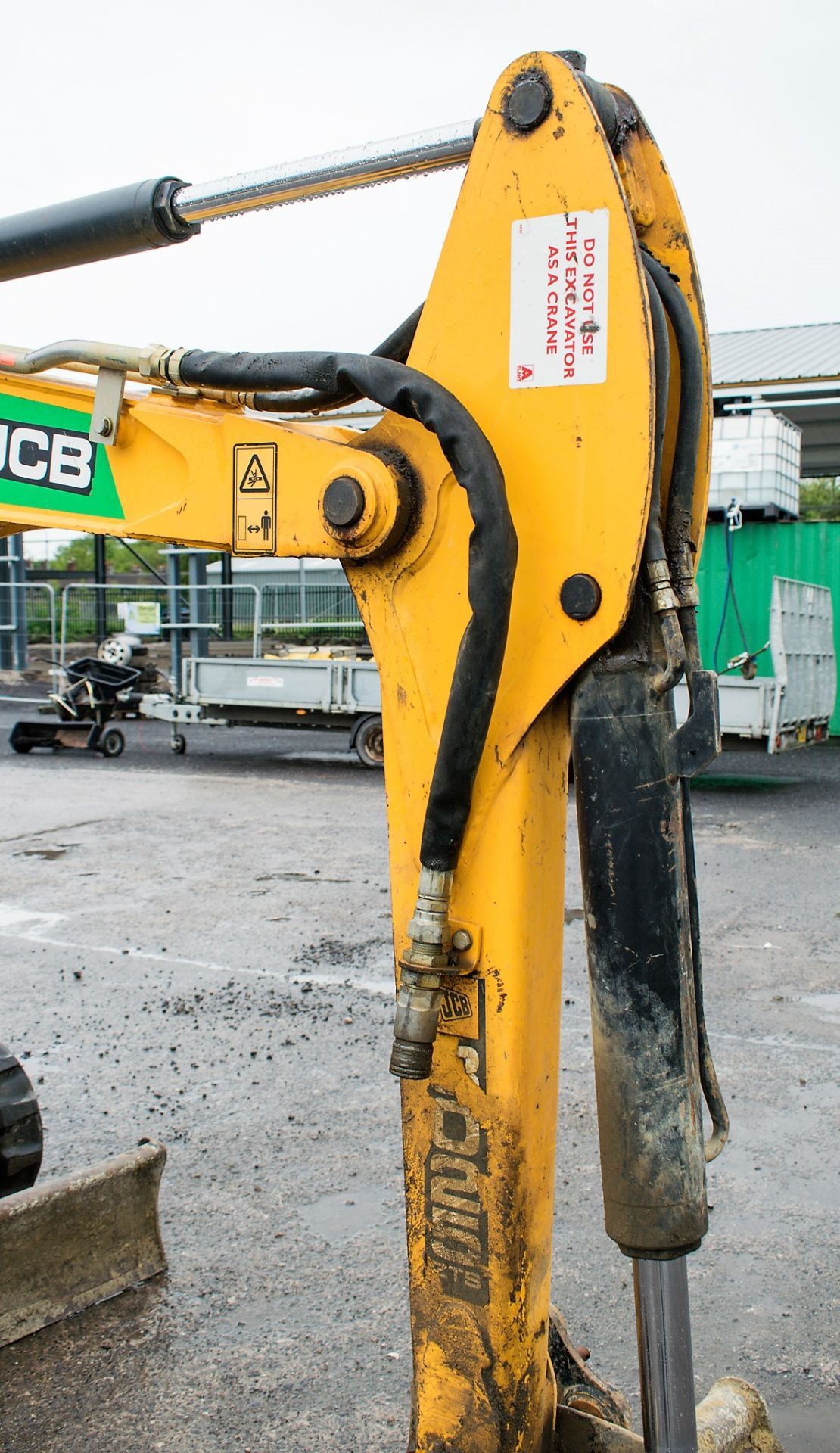JCB 8025 ZTS 2.5 tonne rubber tracked mini excavator Year: 2015 S/N: 2226843 Recorded Hours: 1146 - Image 14 of 23