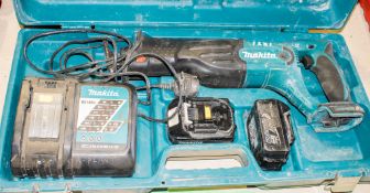 Makita 18v cordless reciprocating saw c/w 2 batteries, charger & carry case A637504