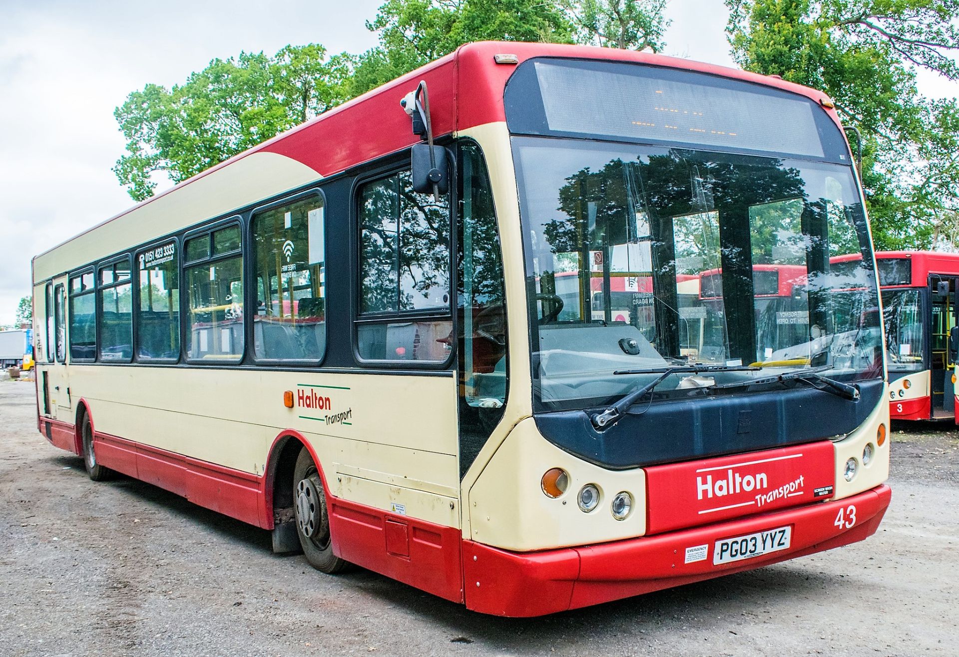 Dennis Super Dart 43 seat single deck service bus Registration Number: PG03 YYZ Date of - Image 2 of 14