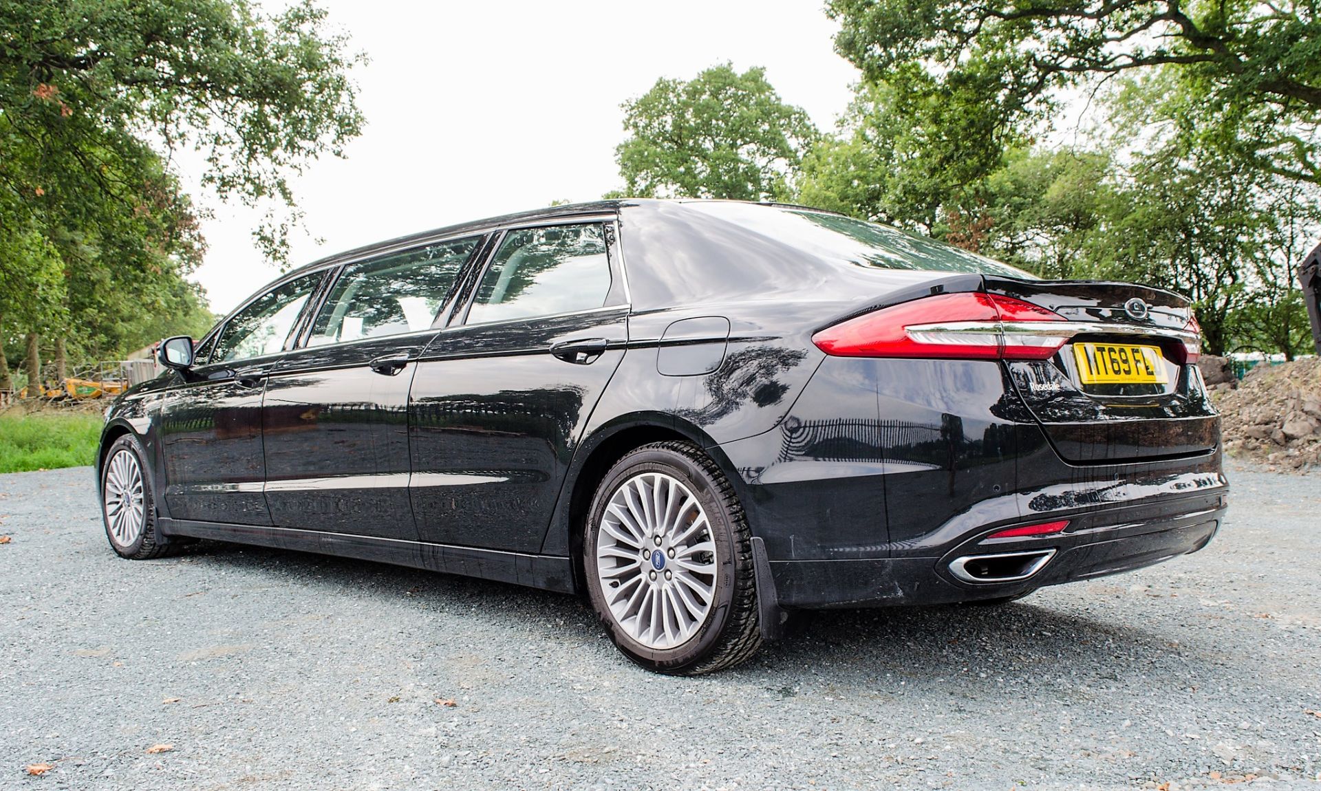 Ford Mondeo Coleman Milne Rosedale TDCI automatic,8 seat diesel limousine Registration Number: - Image 3 of 30