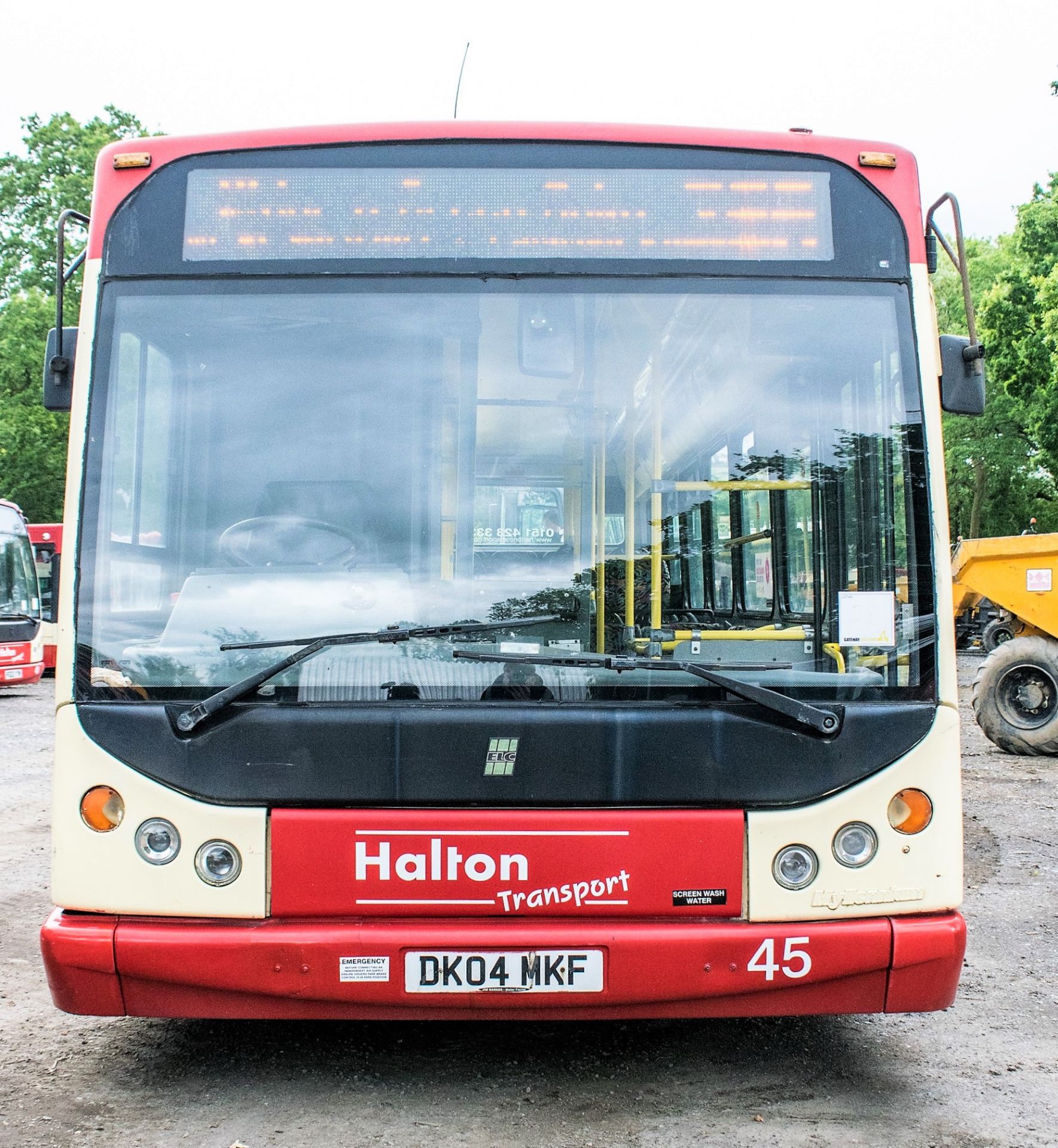 Dennis Super Dart 43 seat single deck service bus Registration Number: DK04 MKF Date of - Image 5 of 14