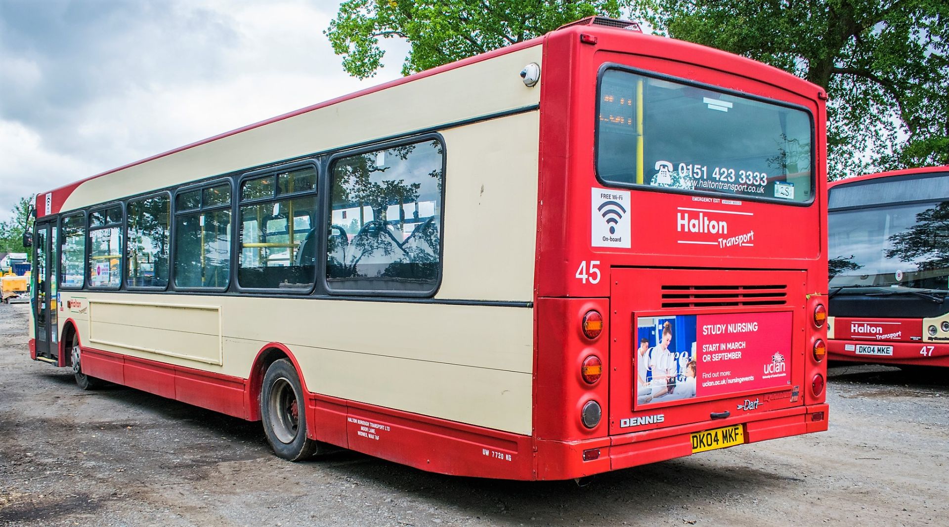 Dennis Super Dart 43 seat single deck service bus Registration Number: DK04 MKF Date of - Image 4 of 14