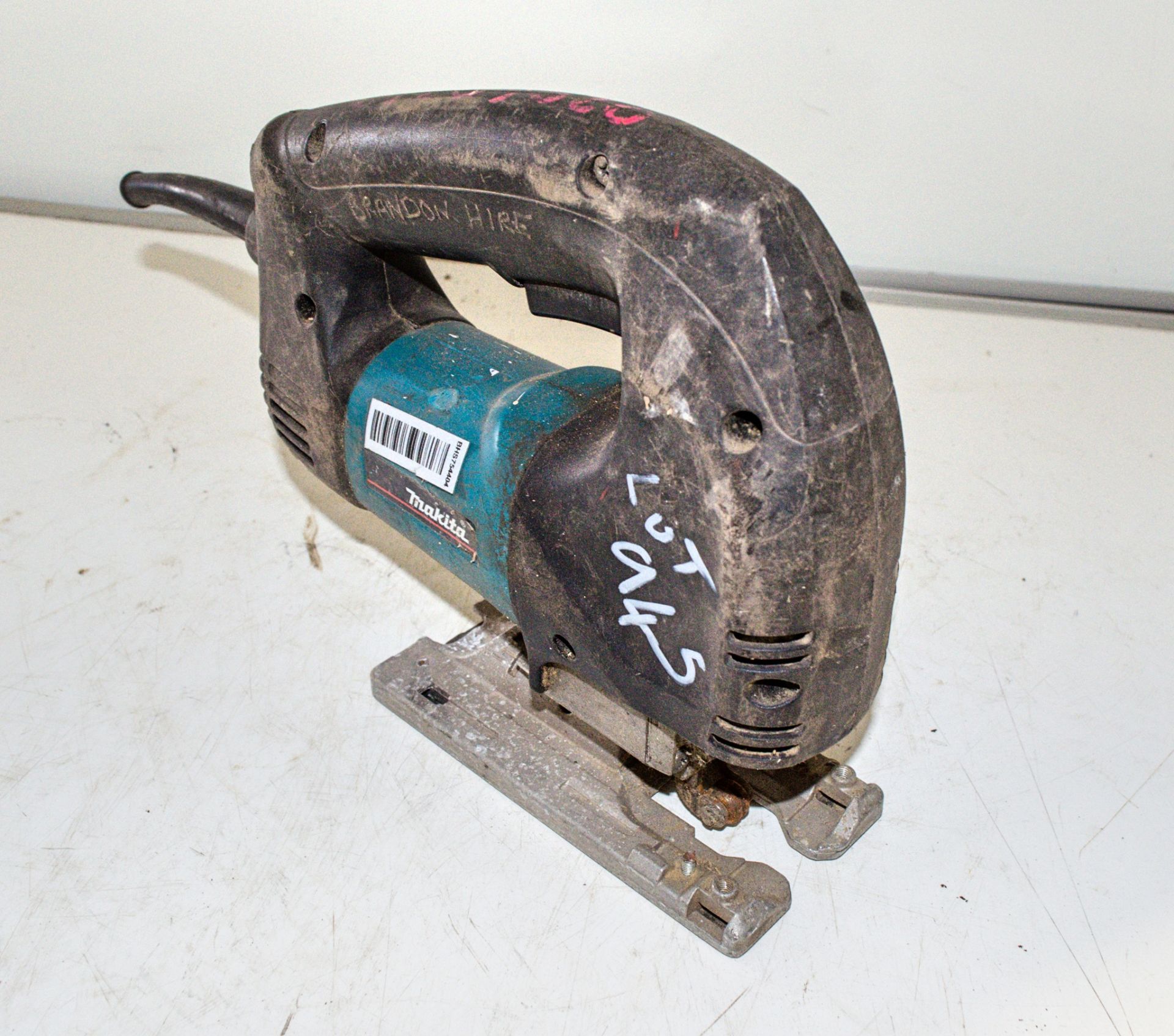 Makita 240v jigsaw ** Cord cut **