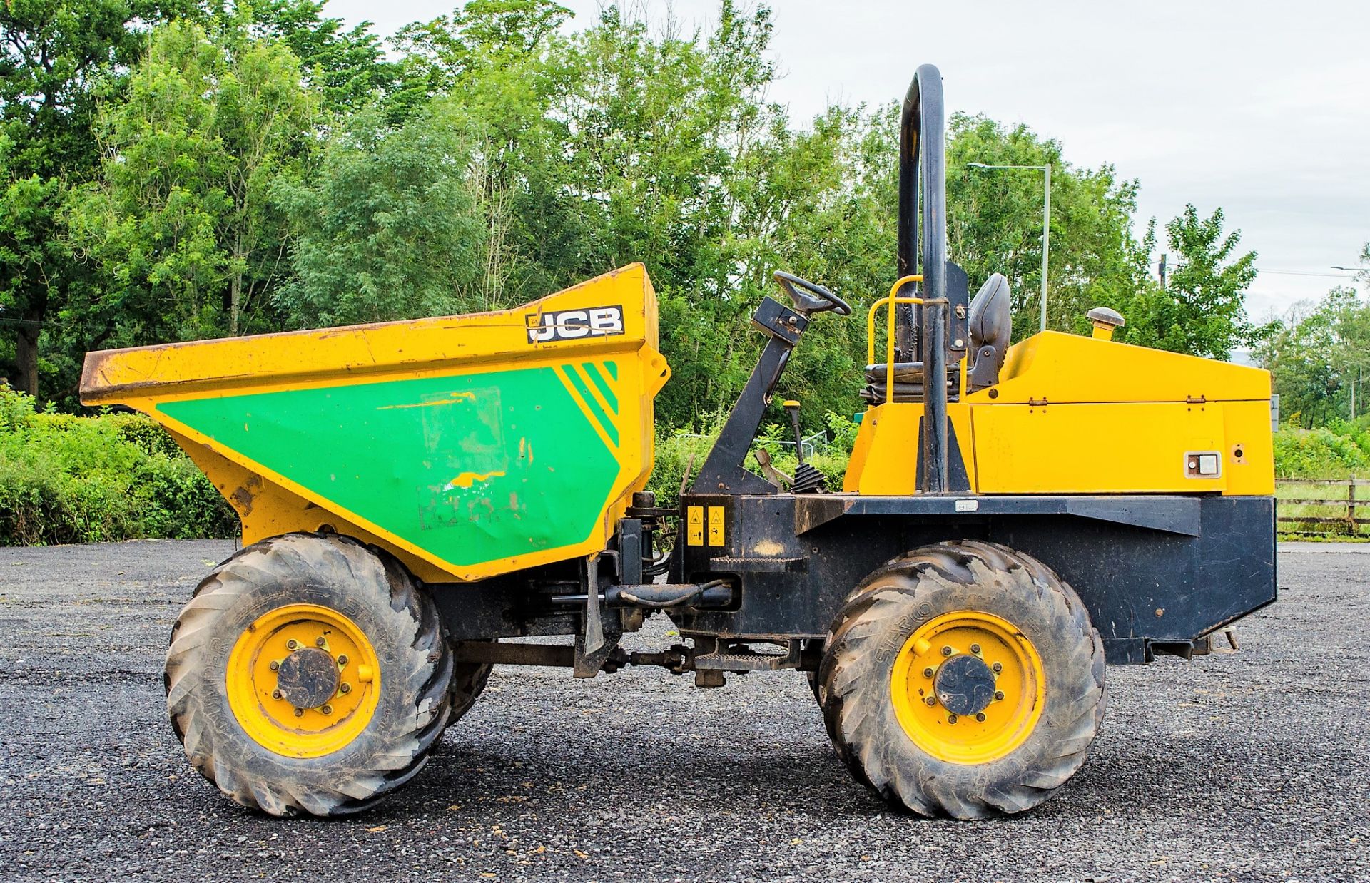 JCB 6 tonne straight skip dumper Year: 2015 S/N: RK6969 Recorded Hours: Not displayed (Clock - Image 8 of 18