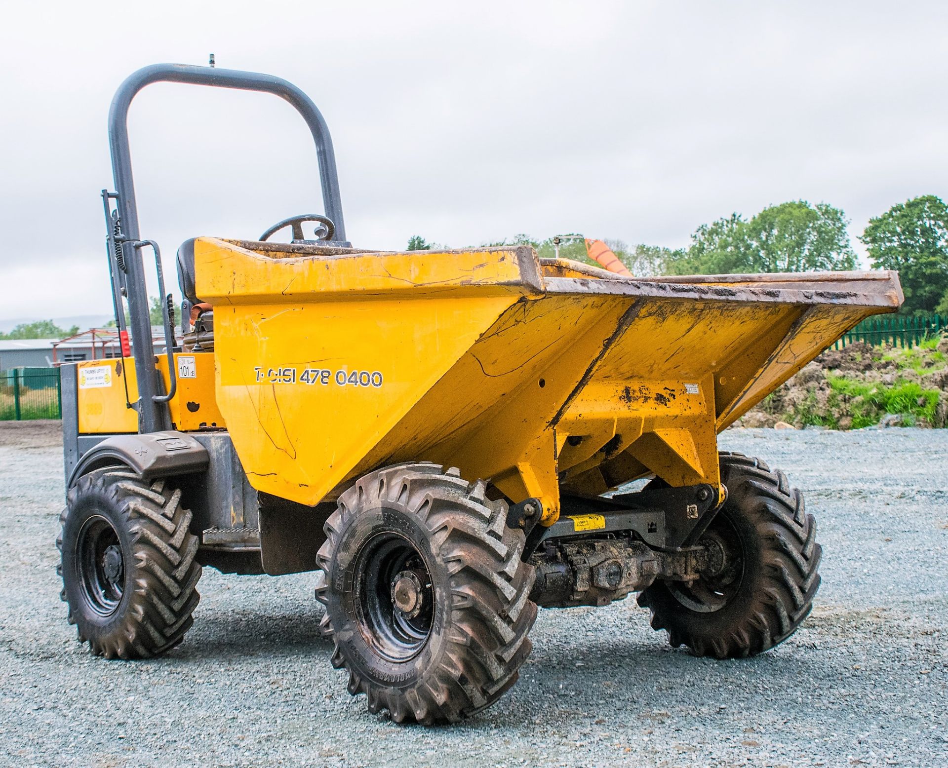 Terex TA3 3 tonne straight skip dumper  Year: 2014 S/N: PA6239 Recorded hours: 1102 3889 - Image 2 of 18