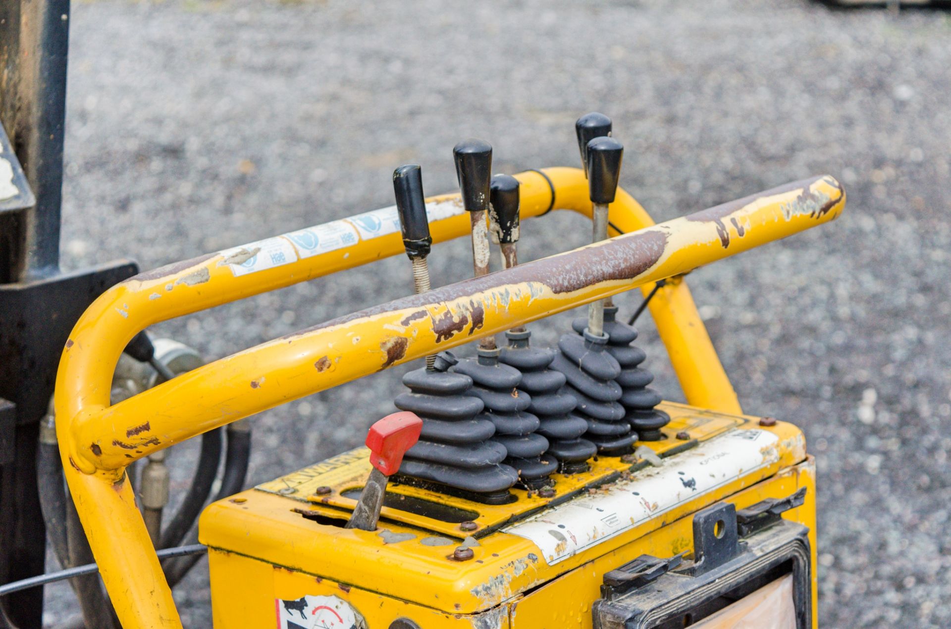 JCB Dumpster TD10 self loading petrol driven walk behind tracked dumper DMS15 - Image 15 of 15