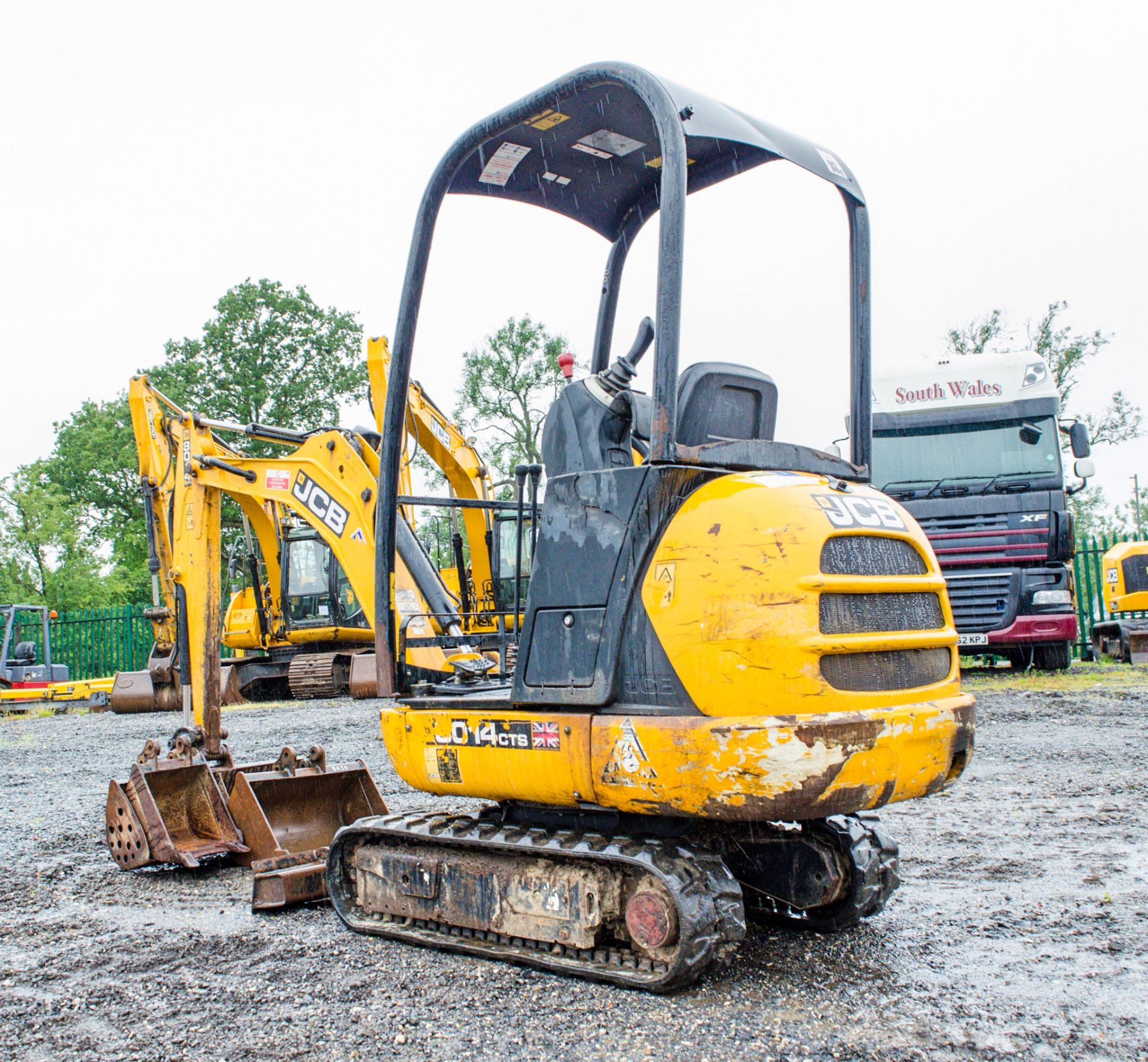 JCB 8014 CTS 1.5 tonne rubber tracked mini excavator Year: 2014 S/N: 2070518 Recorded Hours: 373 - Image 4 of 20