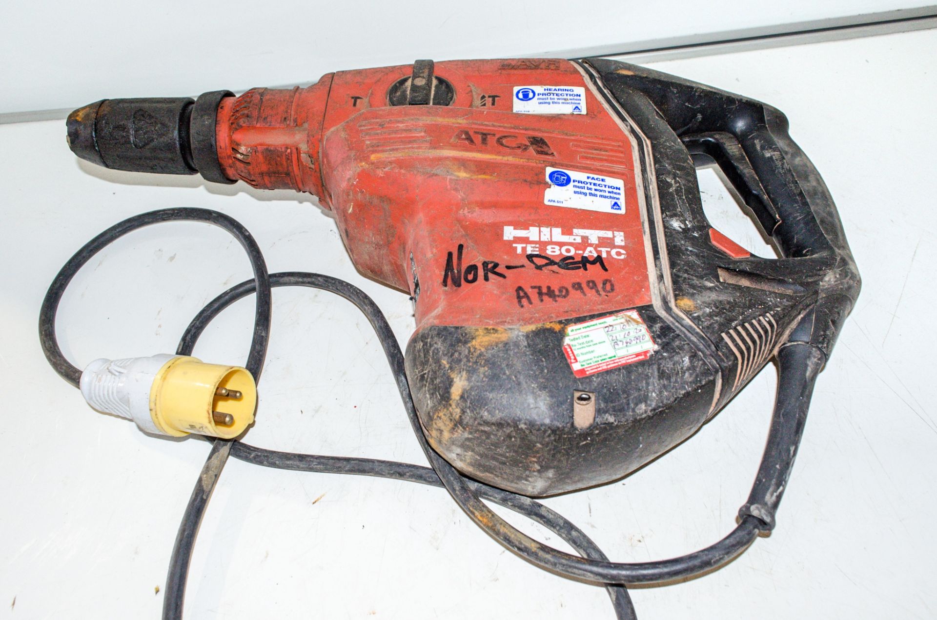 Hilti TE80-ATC 110v SDS rotary hammer drill A740990