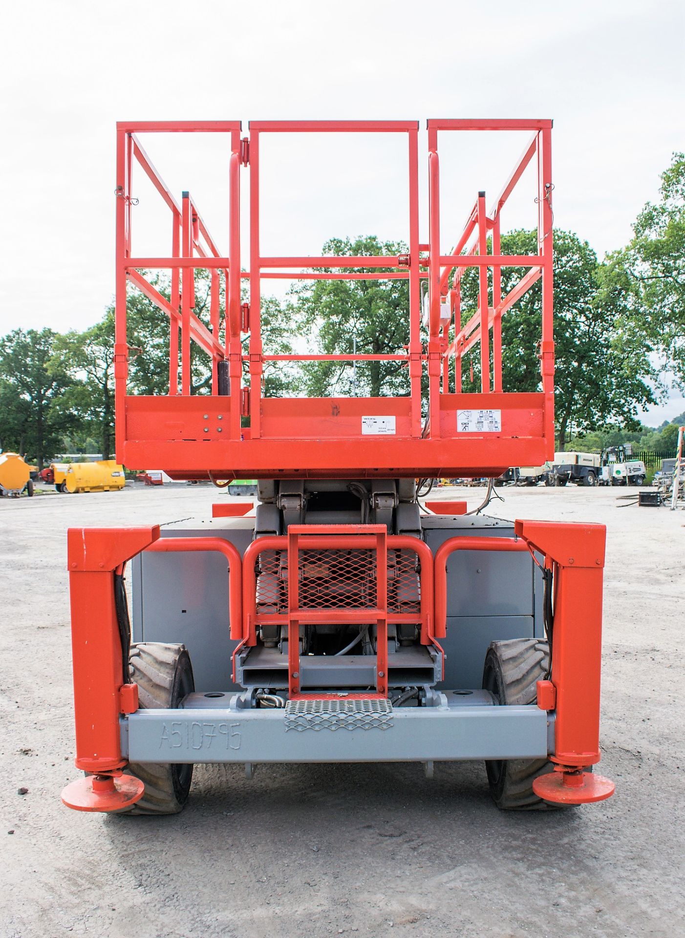 Skyjack SJ6832RT 32 ft 4WD diesel driven scissor lift Year: S/N: Recorded Hours: 2708 RP - Image 5 of 15