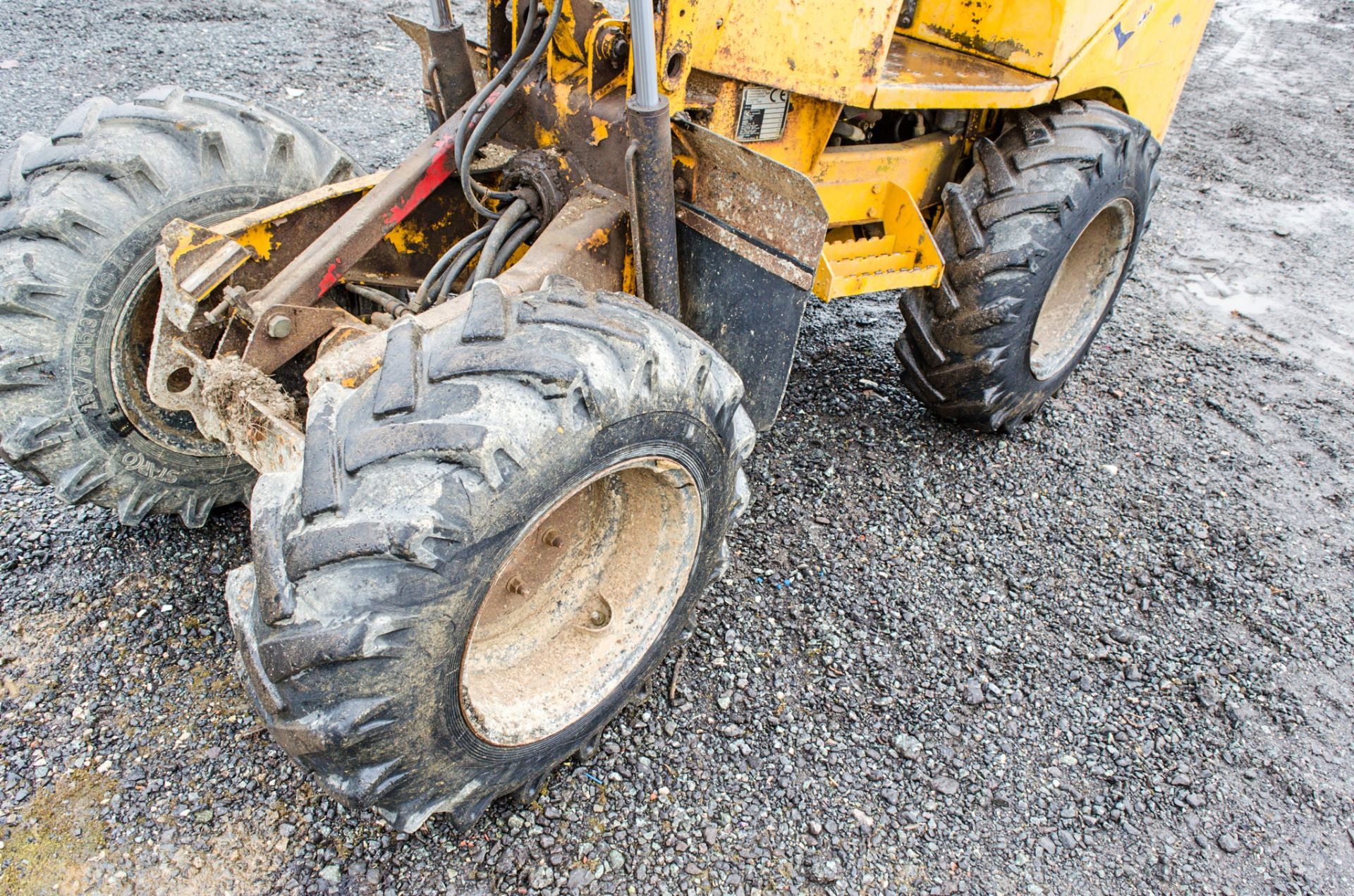 Thwaites 1 tonne hydrostatic dumper Year: 2005 S/N: 503A7990 Recorded Hours: 3044 220E0011 - Image 10 of 19