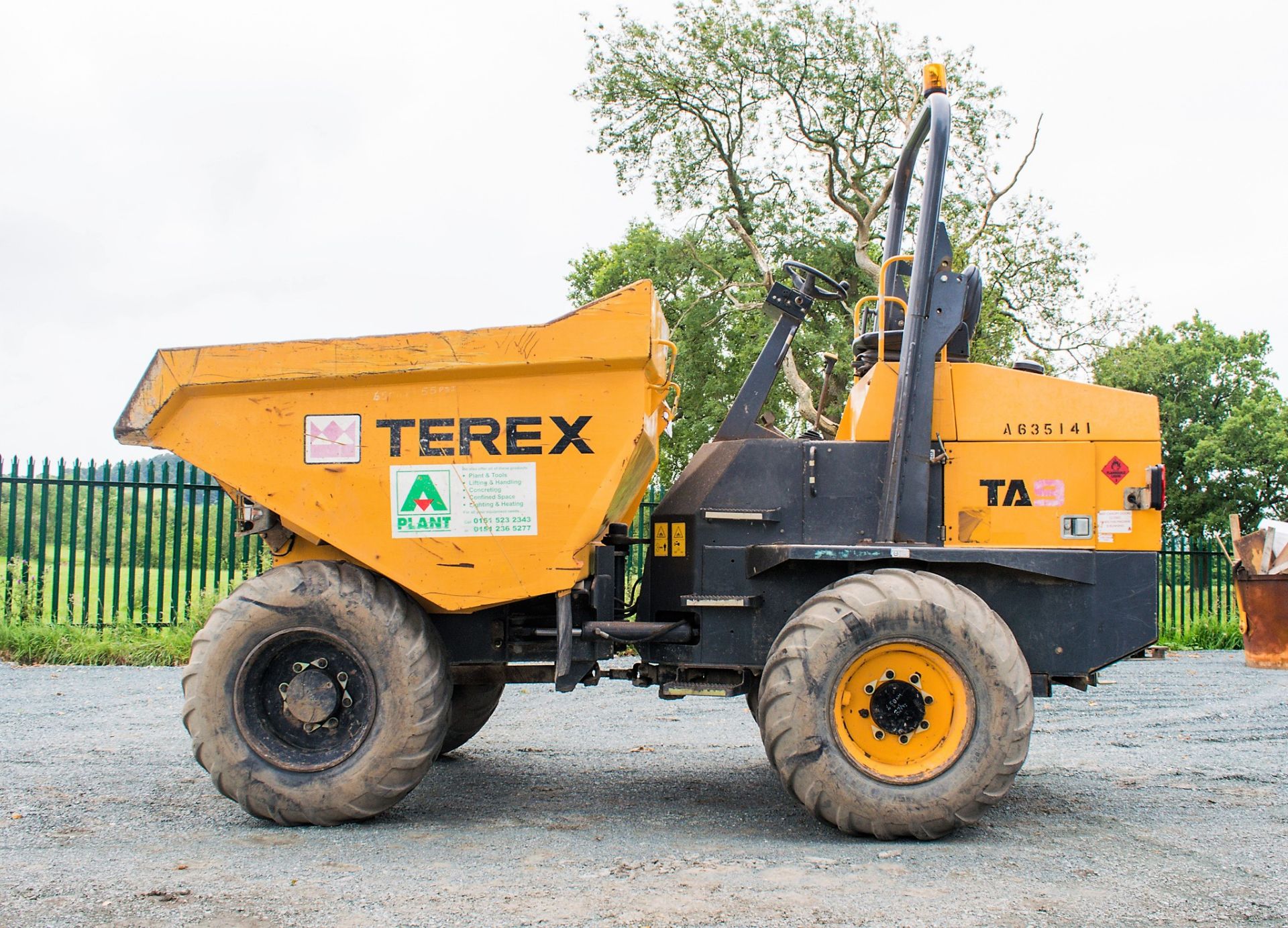 Terex TA9 9 tonne straight skip dumper Reg No: Q603 WGF   c/w V5 Road Reg Certificate Year: 2014 S/ - Image 8 of 21