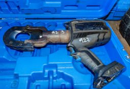 Cembre 18v cordless pipe cutter c/w battery & carry case A856013 ** No charger **