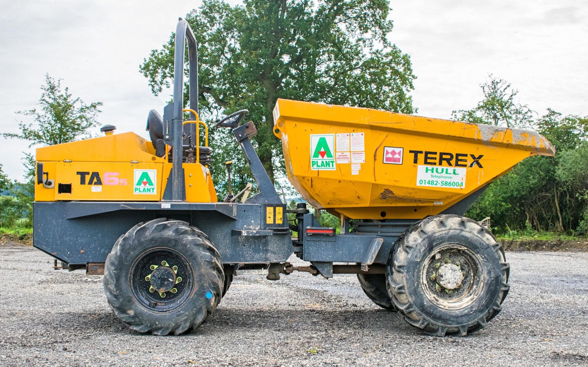 Terex TA6s 6 tonne straight skip dumper Reg No: Q294 EGU   c/w V5 Road Reg Certificate Year: 2014 - Image 7 of 18