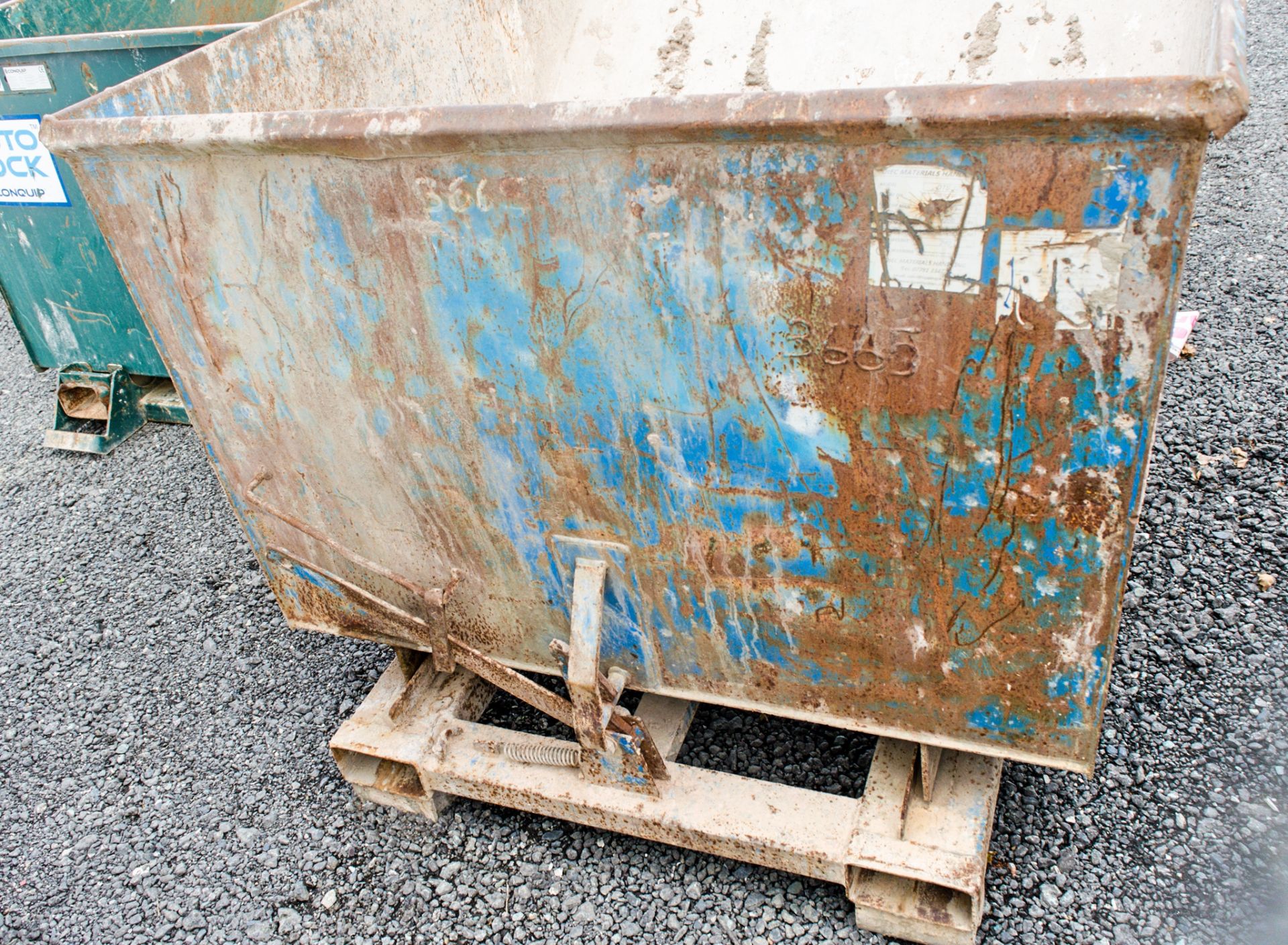 DTEC tipping skip - Image 2 of 2