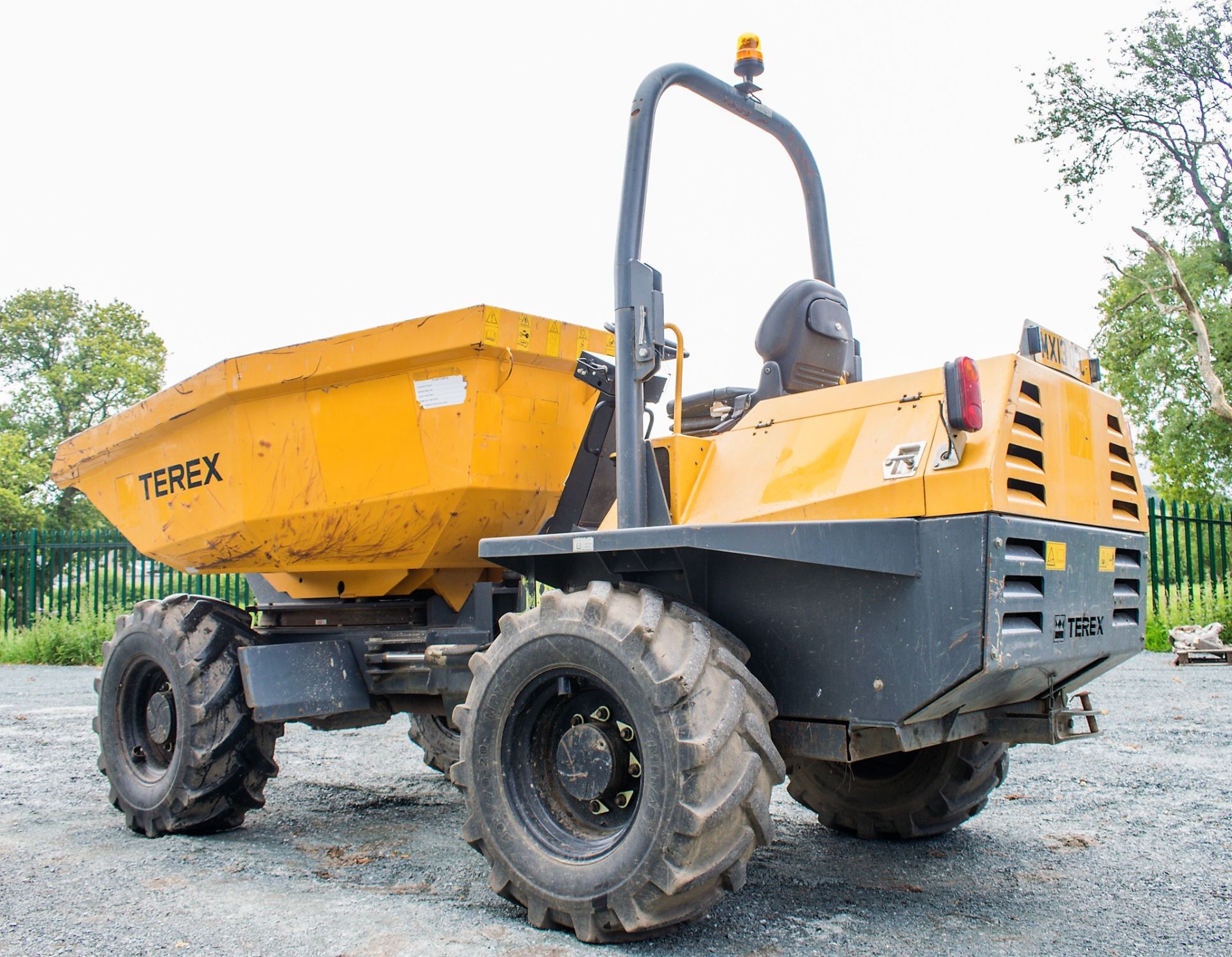 Terex 6 tonne swivel skip dumper Year: 2013 S/N: ED8MT443 Recorded Hours: 1287 A598840 - Image 4 of 20