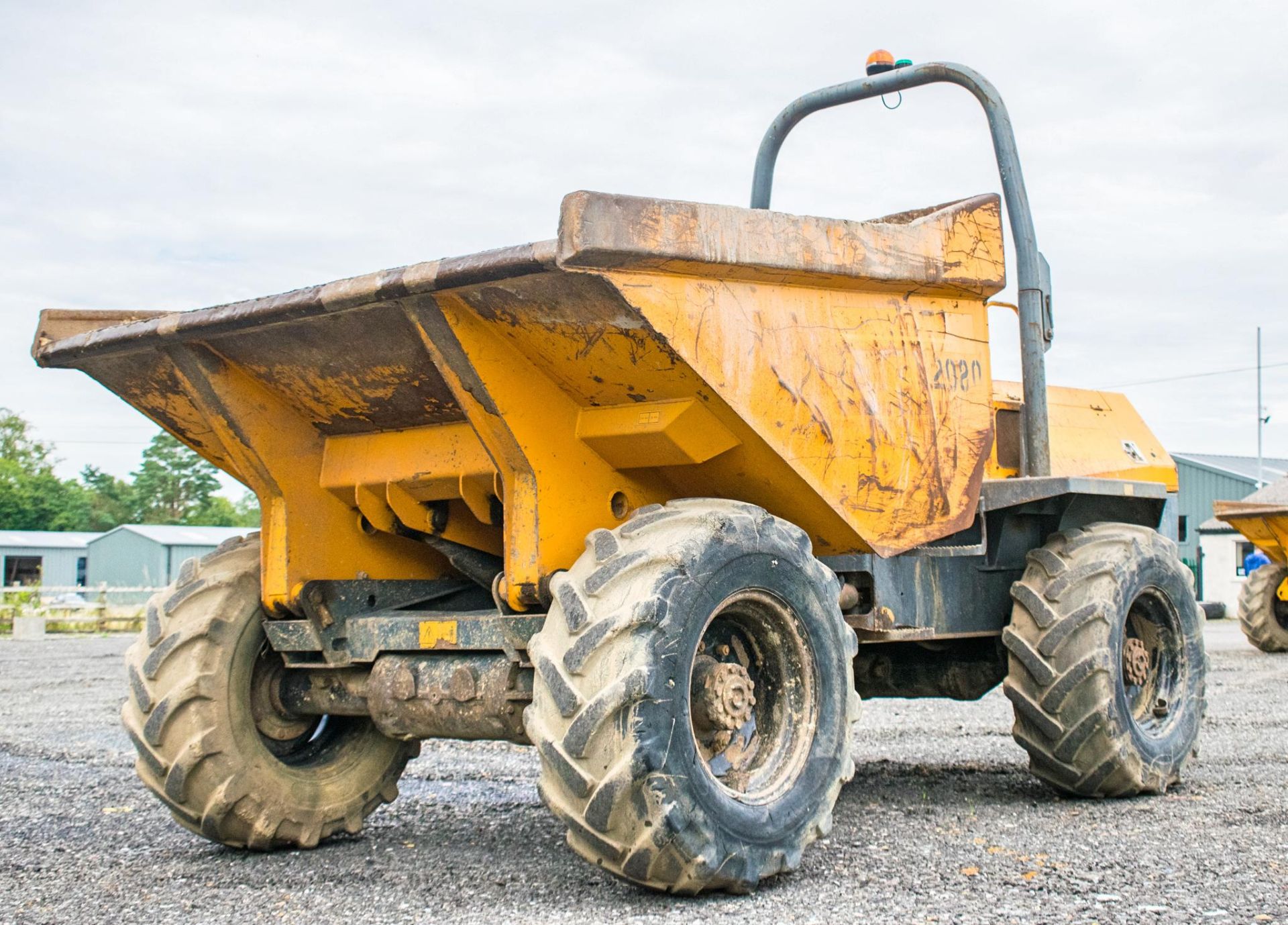 Terex PT6000 6 tonne straight skip dumper  Year: 2006 S/N: E605FW092 Recorded hours: 4110 2080